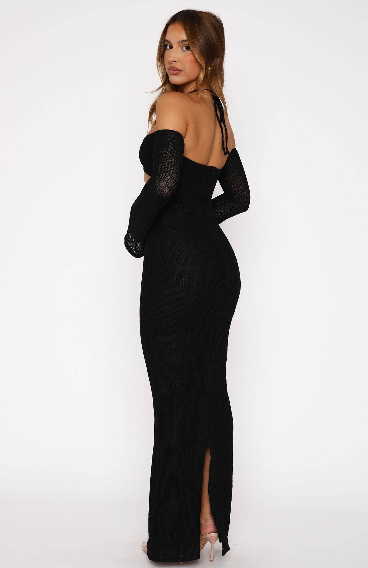 Ultimate Resort Elegance: To The Beach Long Sleeve Maxi Dress in Black