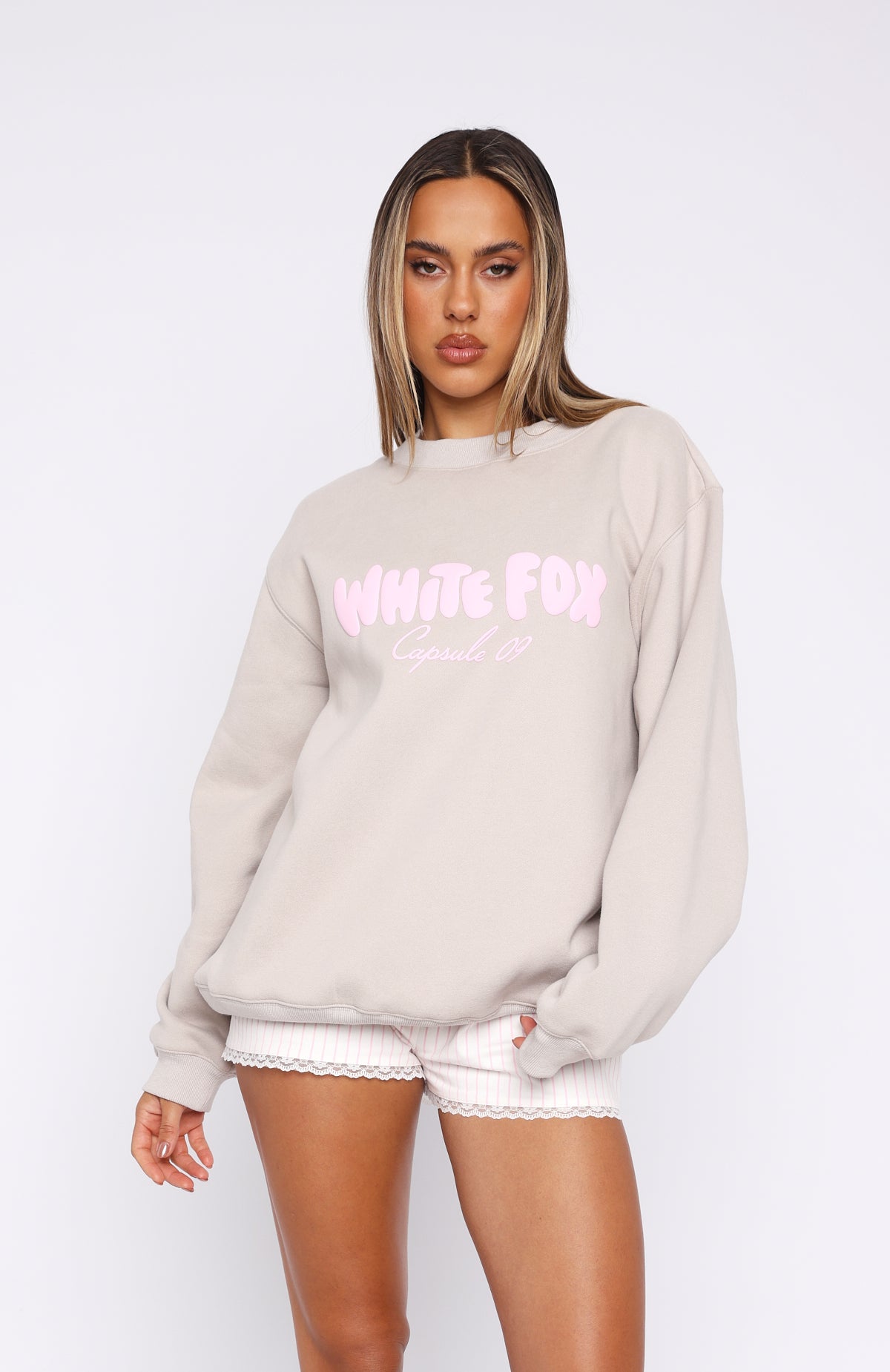 Premium Capsule 9 South West Oversized Sweater Moon - Ultimate Winter Comfort