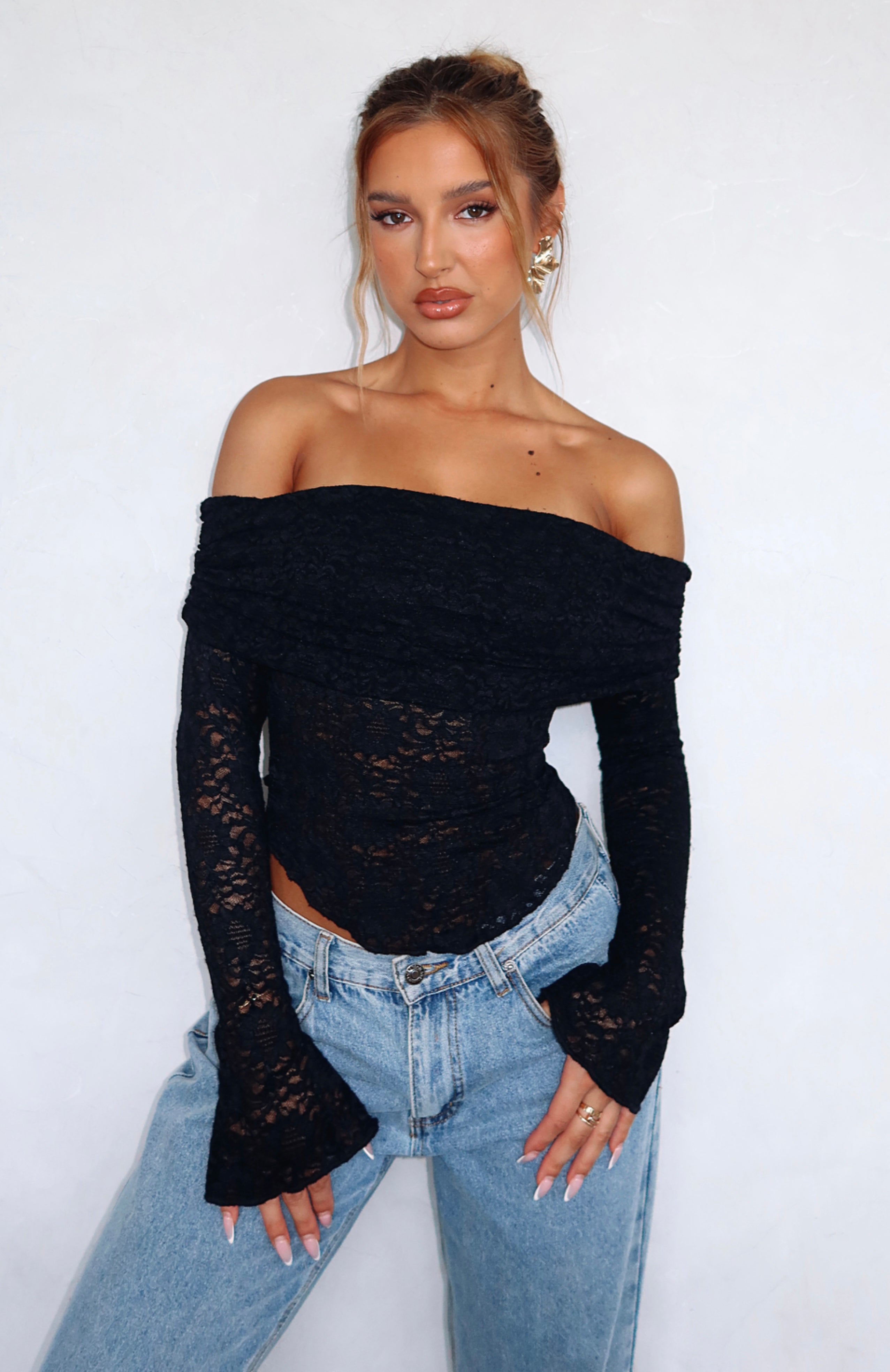 Premium Lace Long Sleeve Top - Ultimate Black Elegance