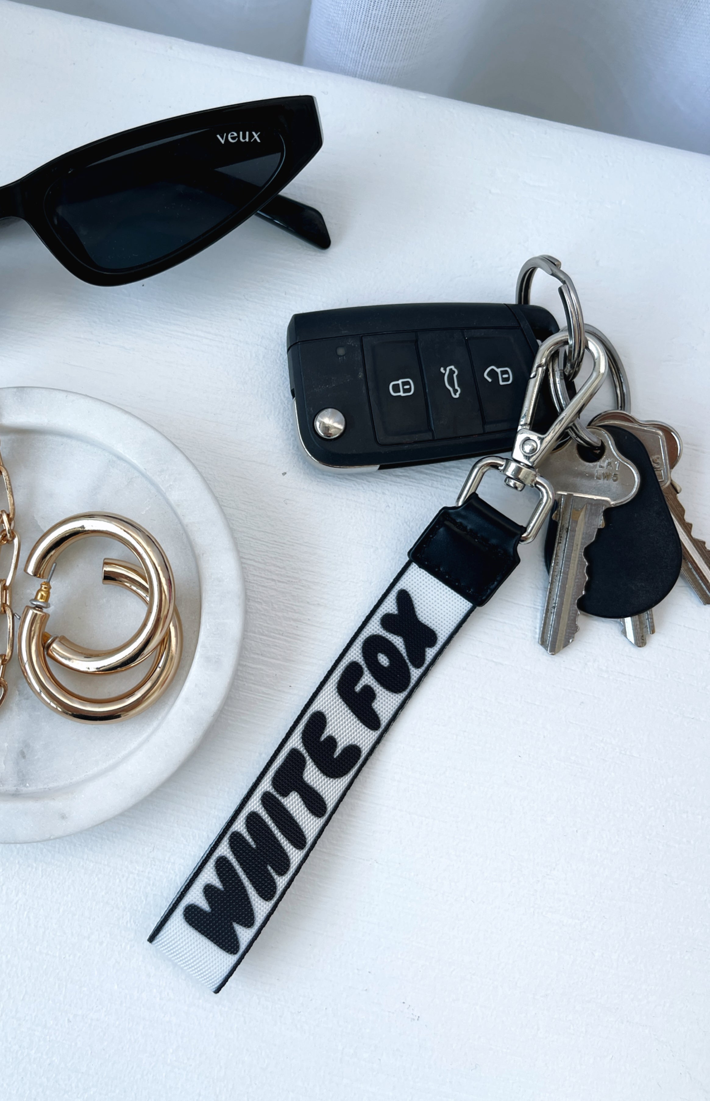 Premium Black Strap Keychain – Ultimate Style Upgrade