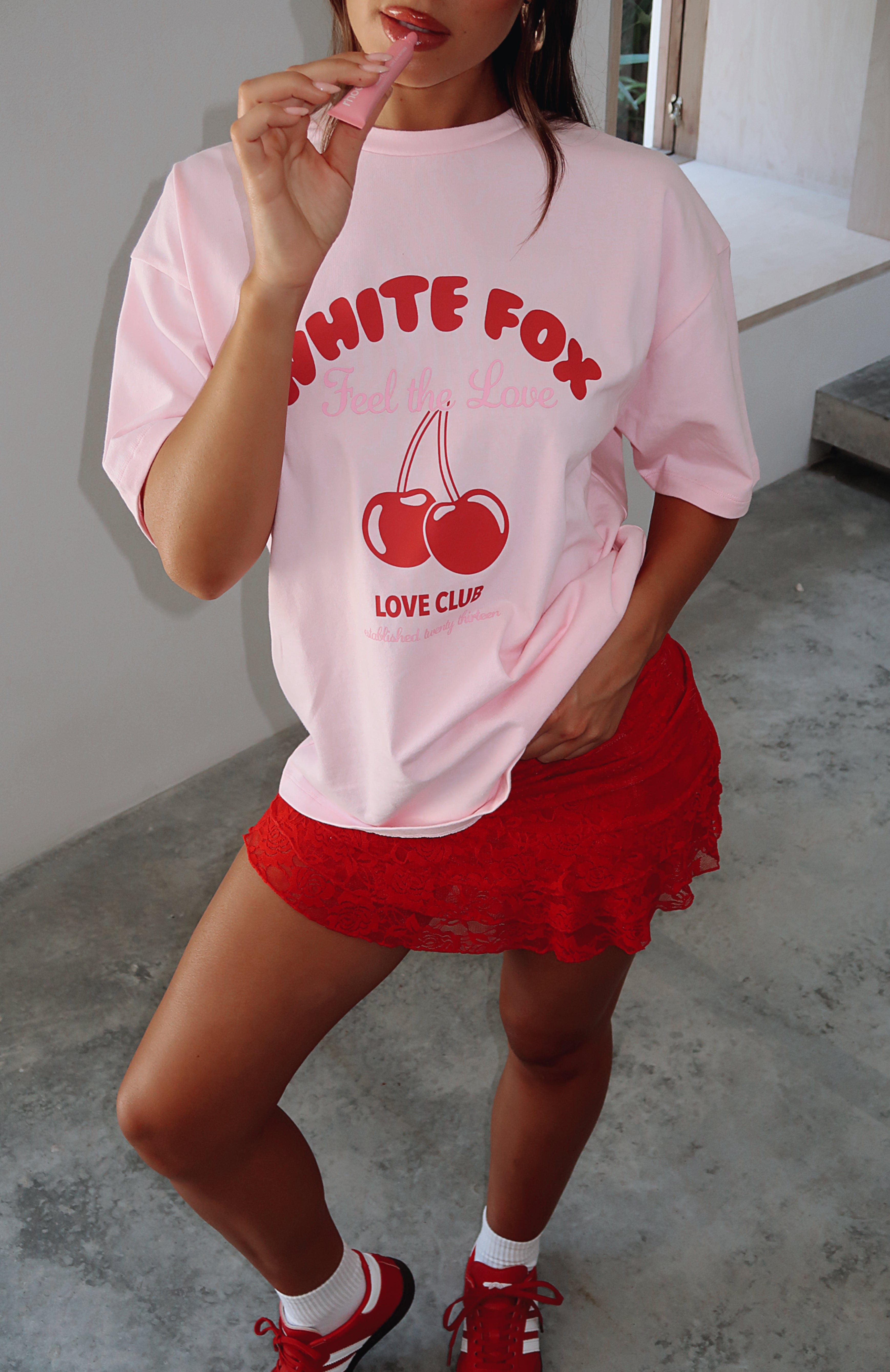 Premium Love Me Tender Oversized Tee - Soft Pink