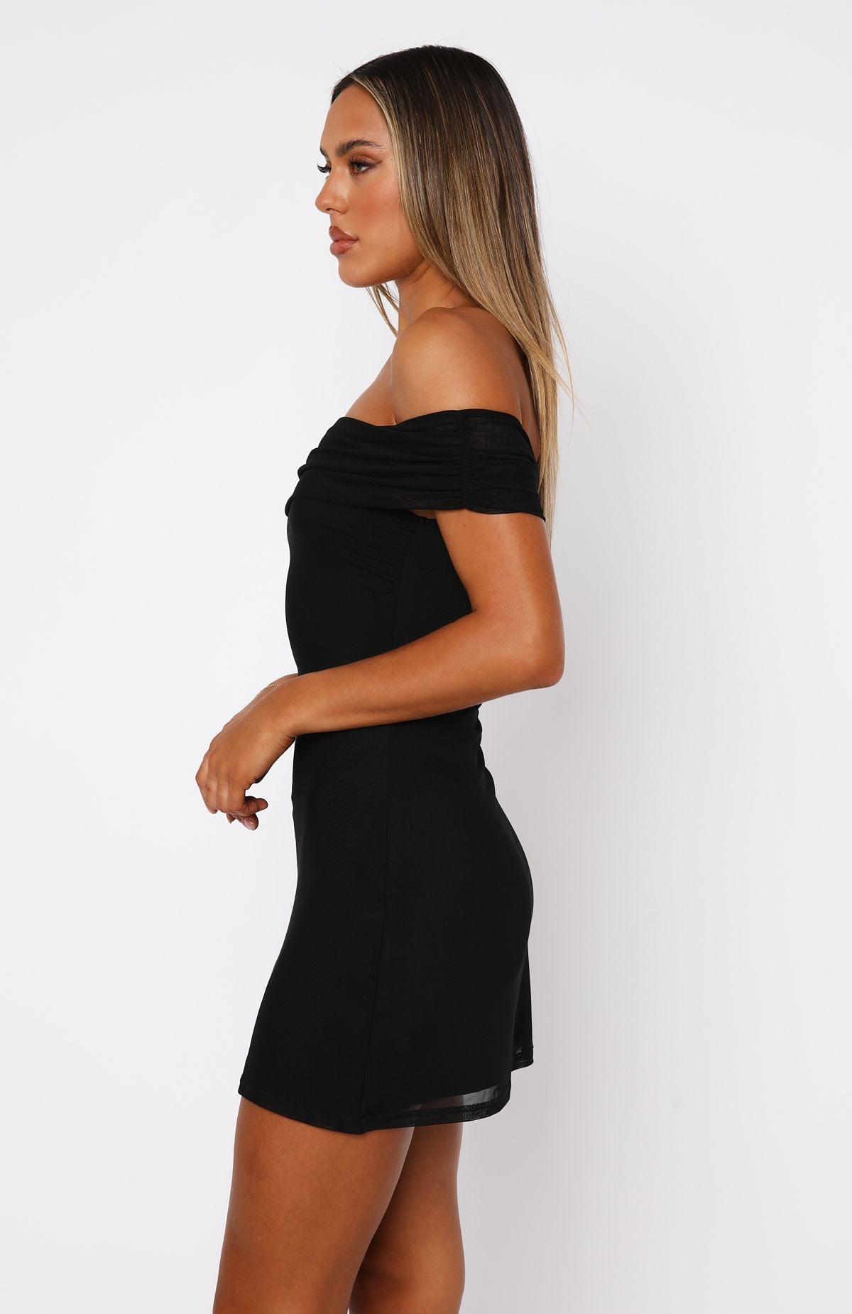 Premium Off-Shoulder Mini Dress - Ultimate Black Elegance