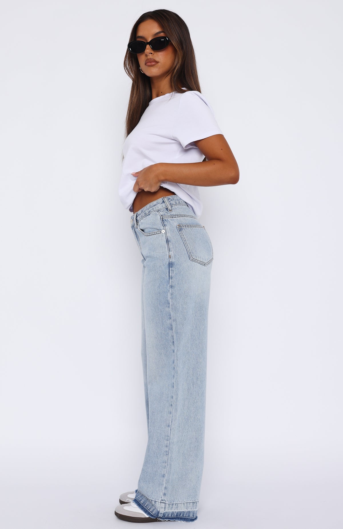 Premium Mid-Rise Wide Leg Jeans - Light Blue Wash | Ultimate IT Girl Style