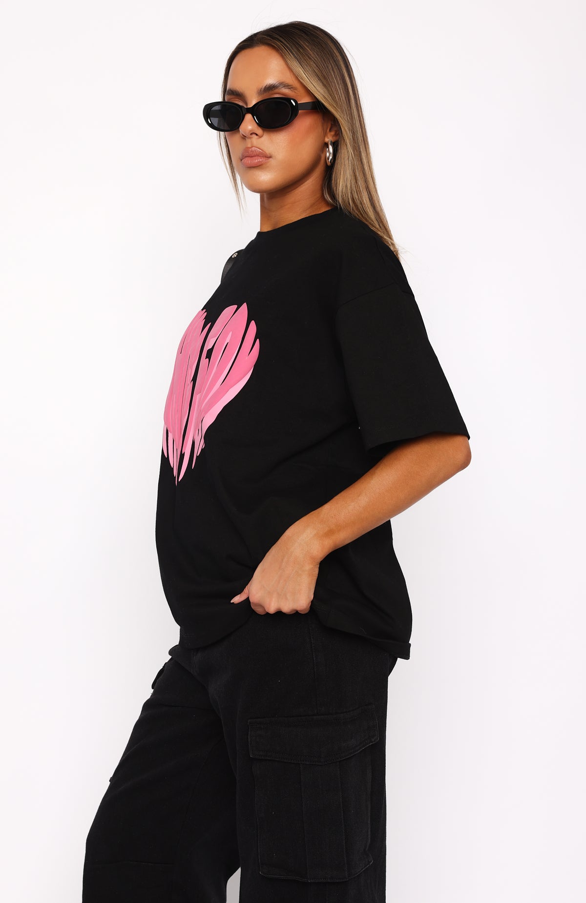 Premium Love Burst Oversized Tee - Ultimate Comfort in Black