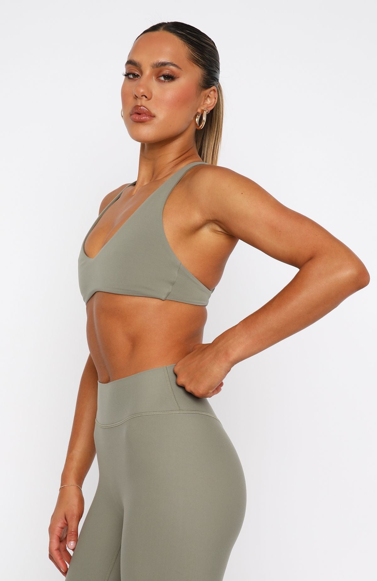 Ultimate Energize Me Sports Bra - Olive Green