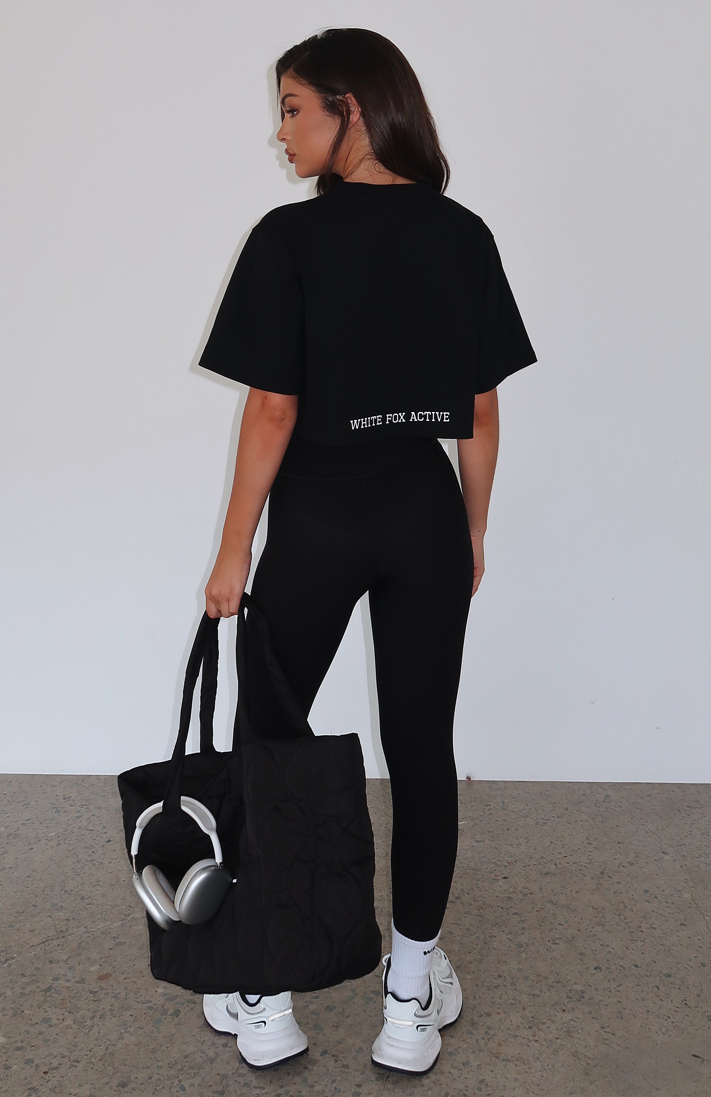 Premium Oversized Cropped Tee - Black | Ultimate Comfort & Style