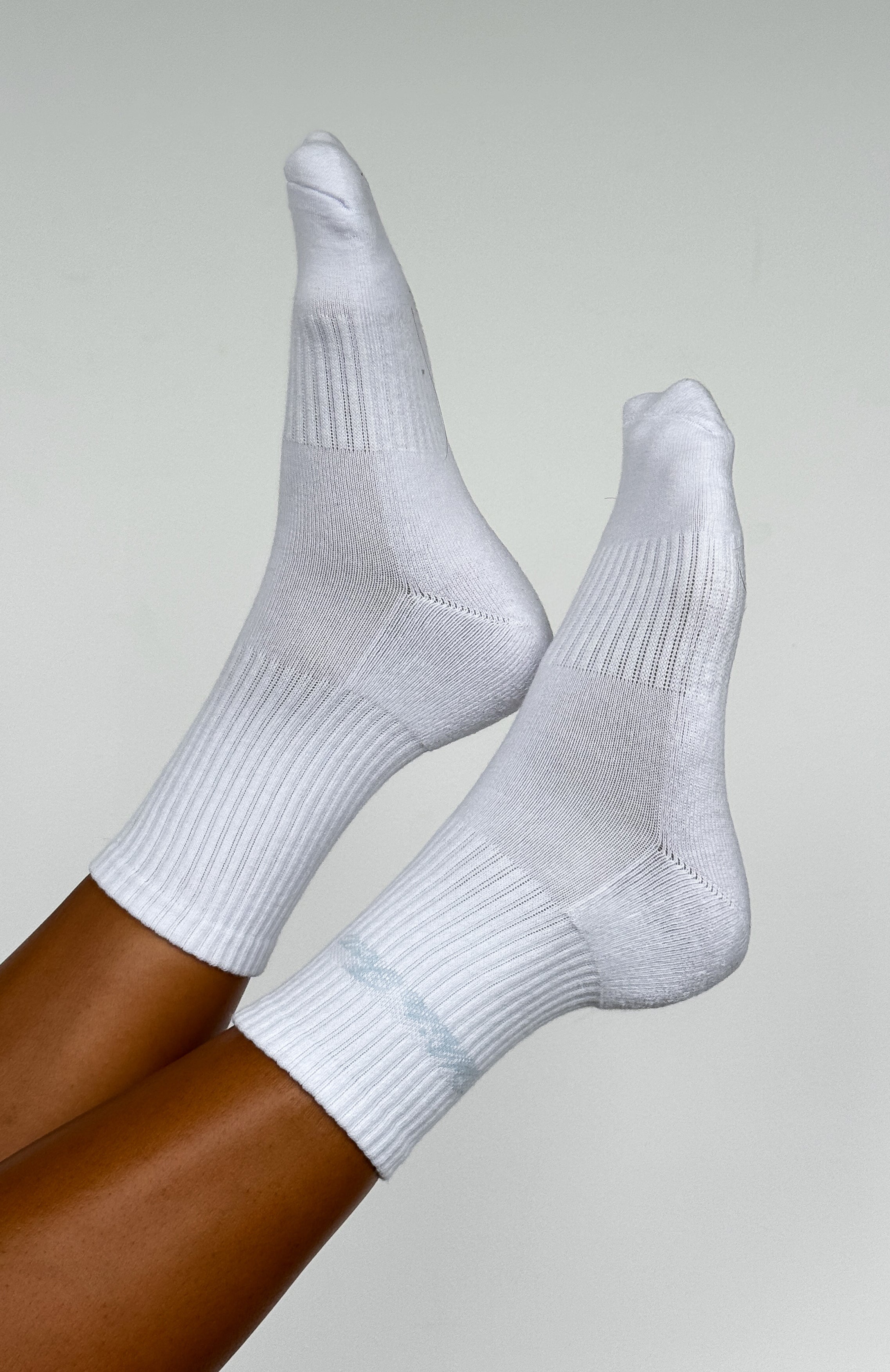 Ultimate Comfort Walk The Same Socks - White/Blue