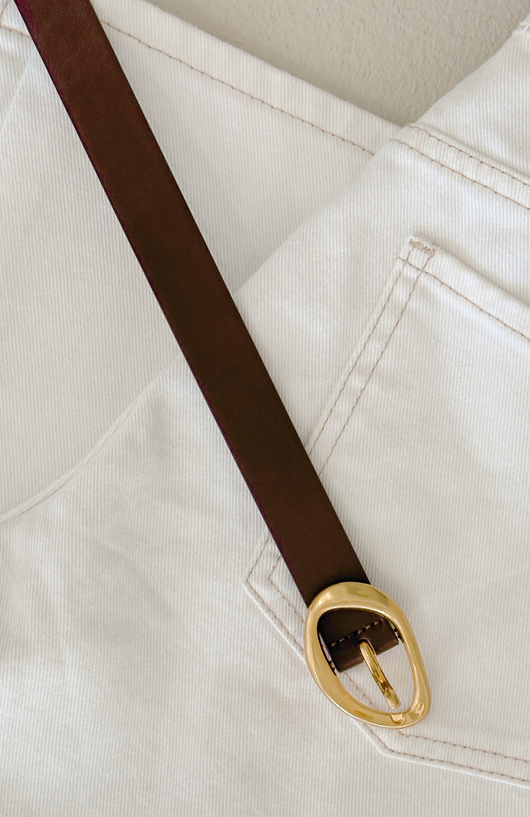 Premium Lou Belt in Chocolate/Gold - Ultimate Style Upgrade