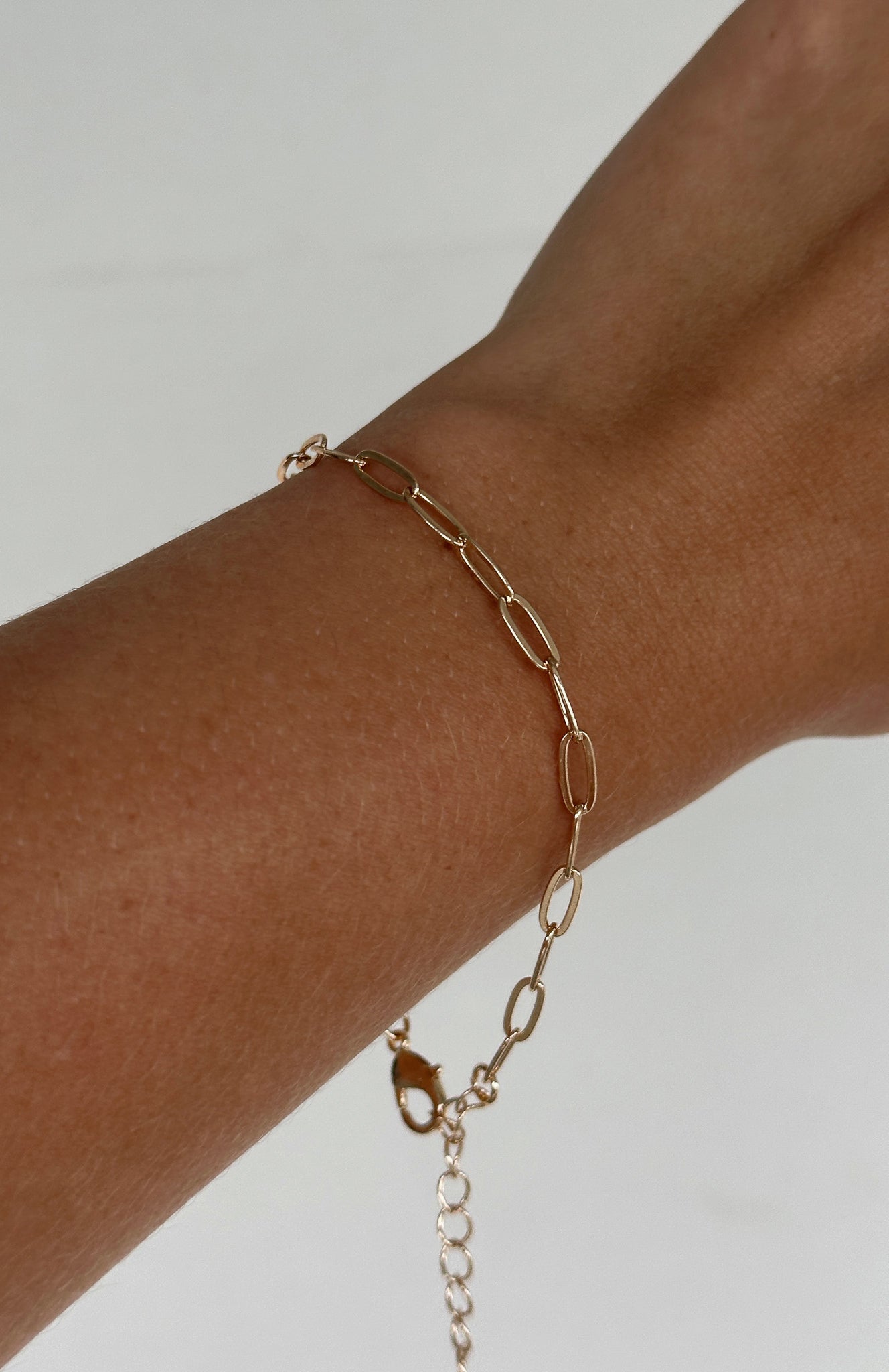 Premium Aklina Gold Bracelet - Ultimate Party Essential