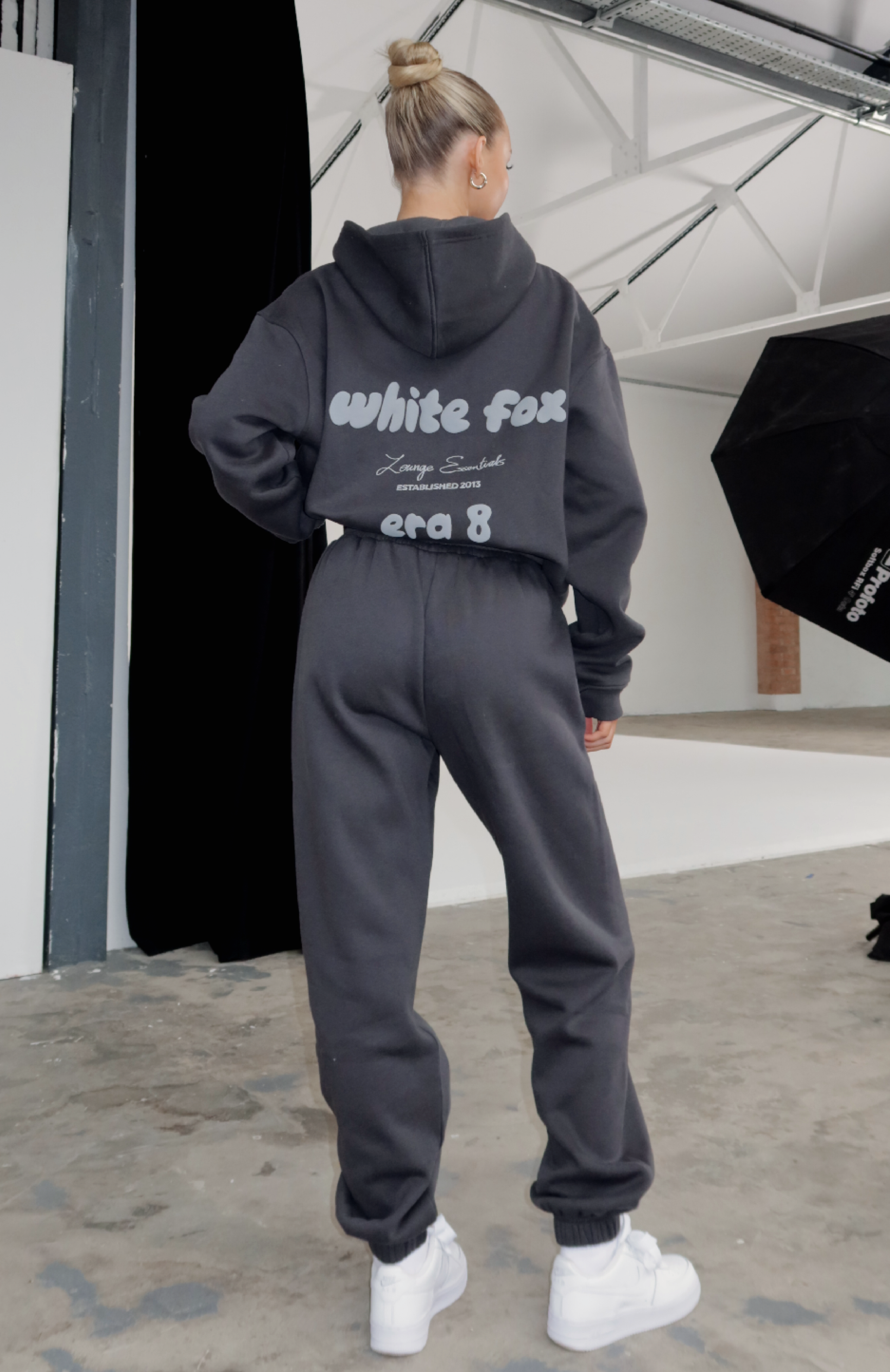 Premium Era 8 Sweatpants in Fossil - Ultimate Comfort & Style