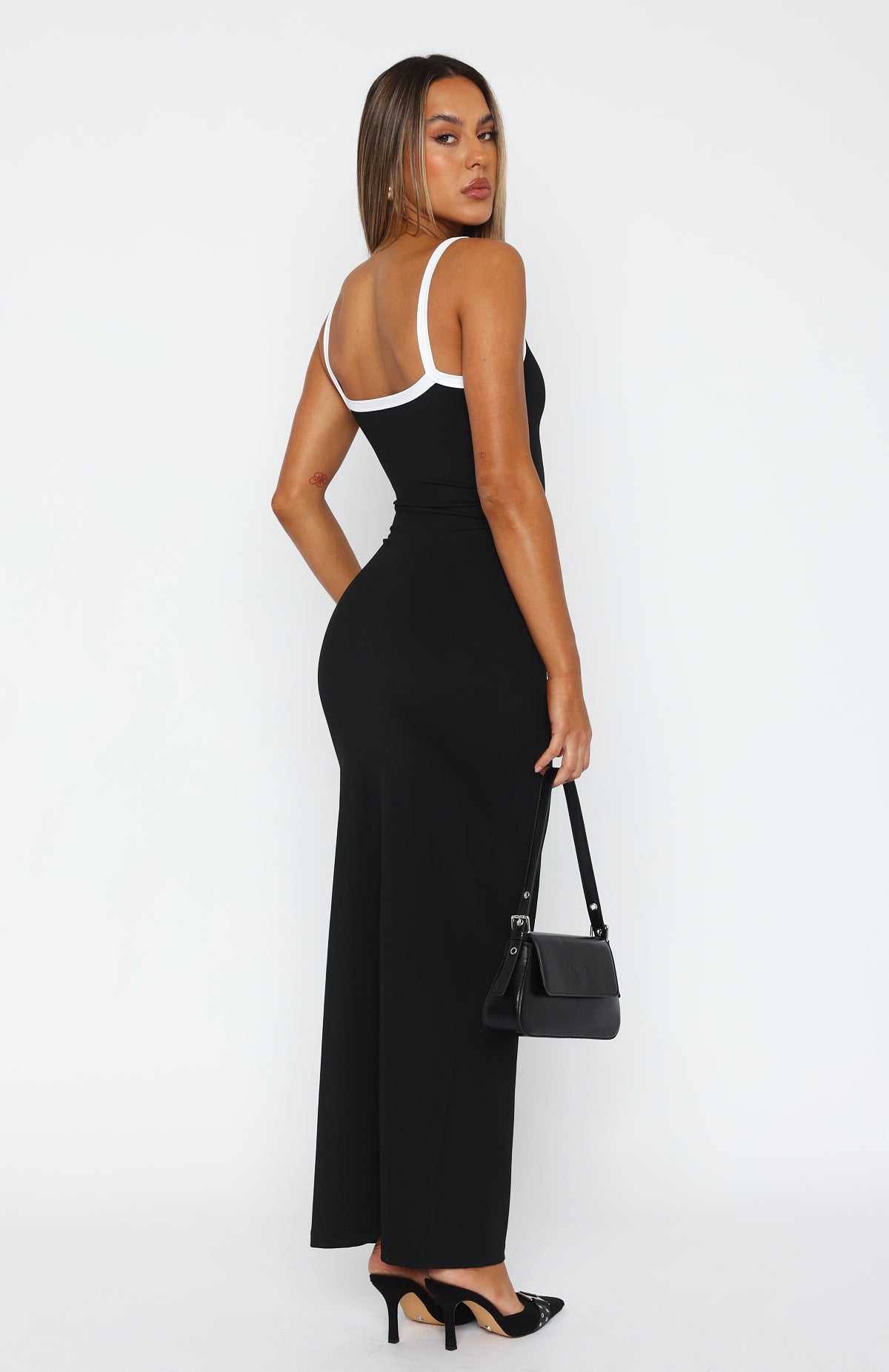 Ultimate Comfort Maxi Dress - Sleek Black