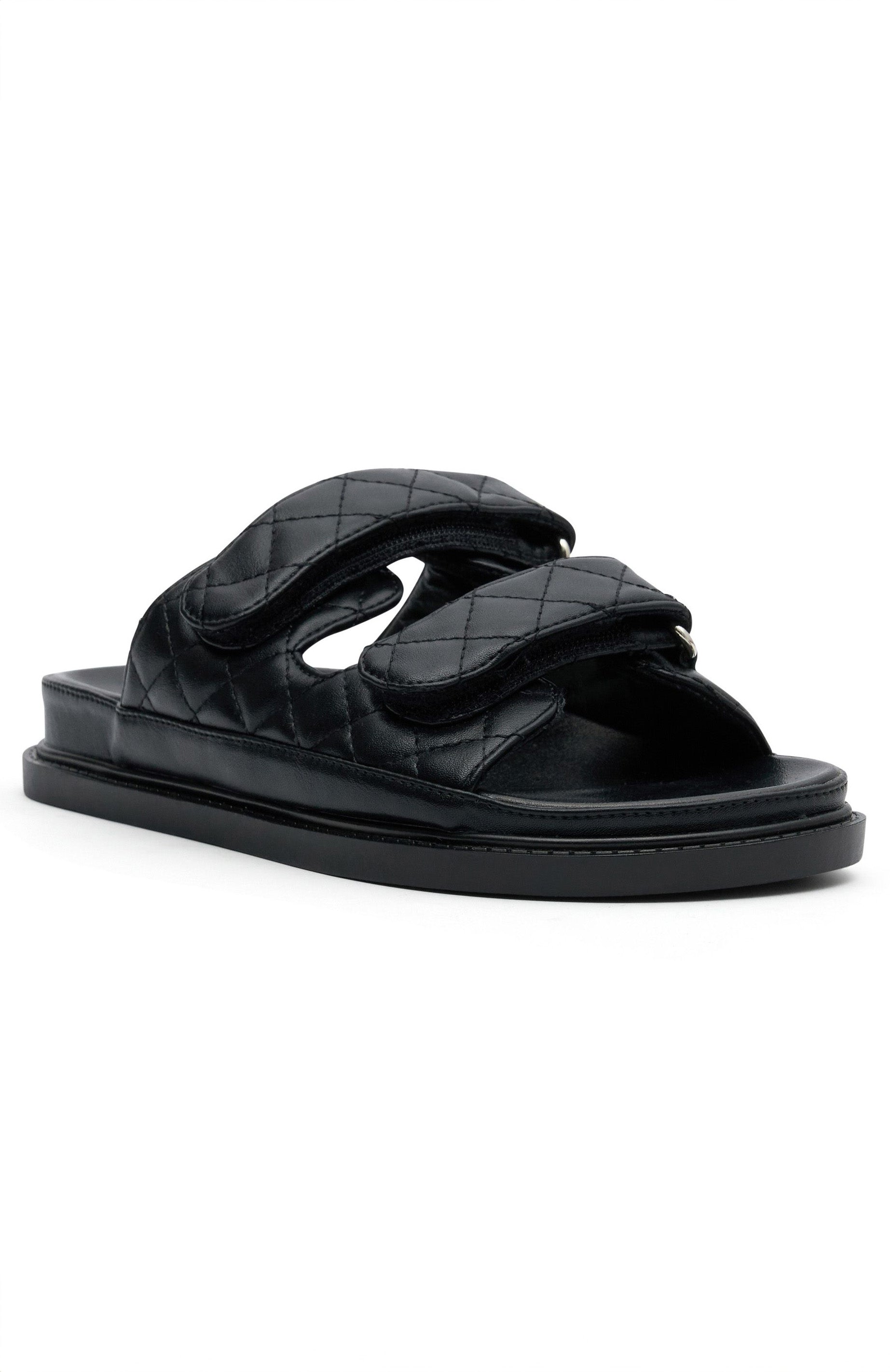 Premium Feeling Lucky Slides - Ultimate Summer Black