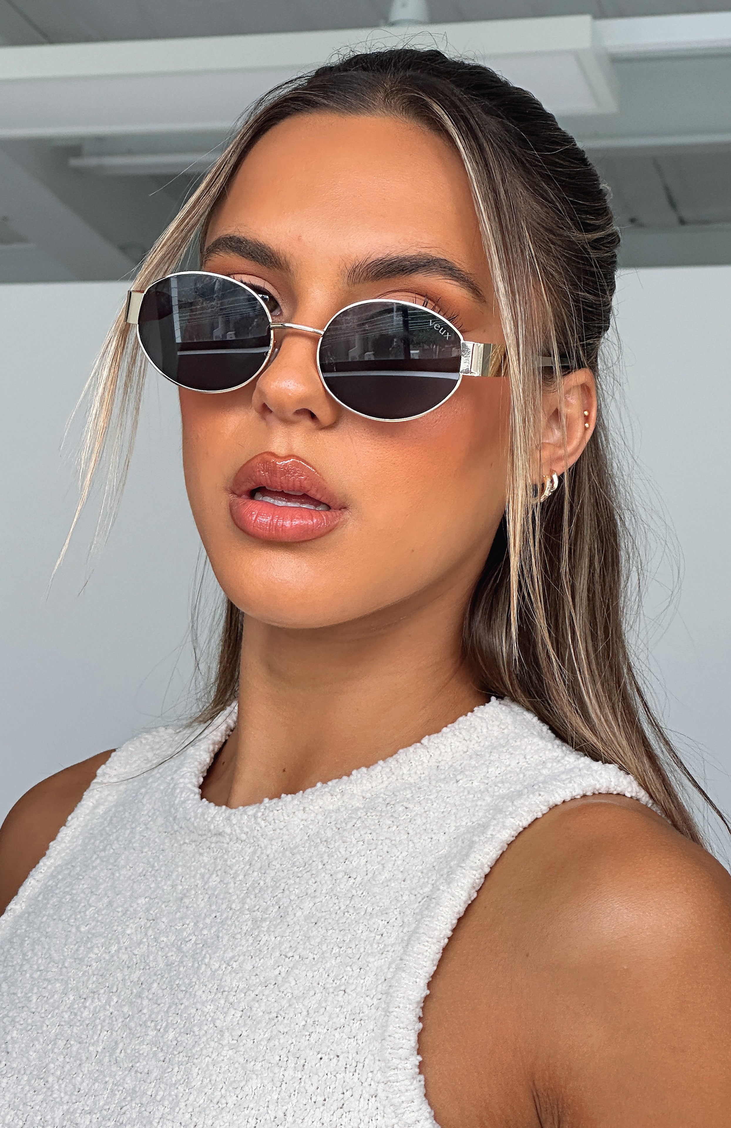 Premium Oasis Sunglasses Gold/Black - Ultimate Sun Protection