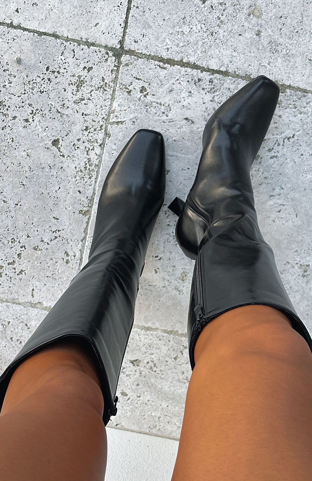 Premium Johnson Knee High Boots - Ultimate Black Style