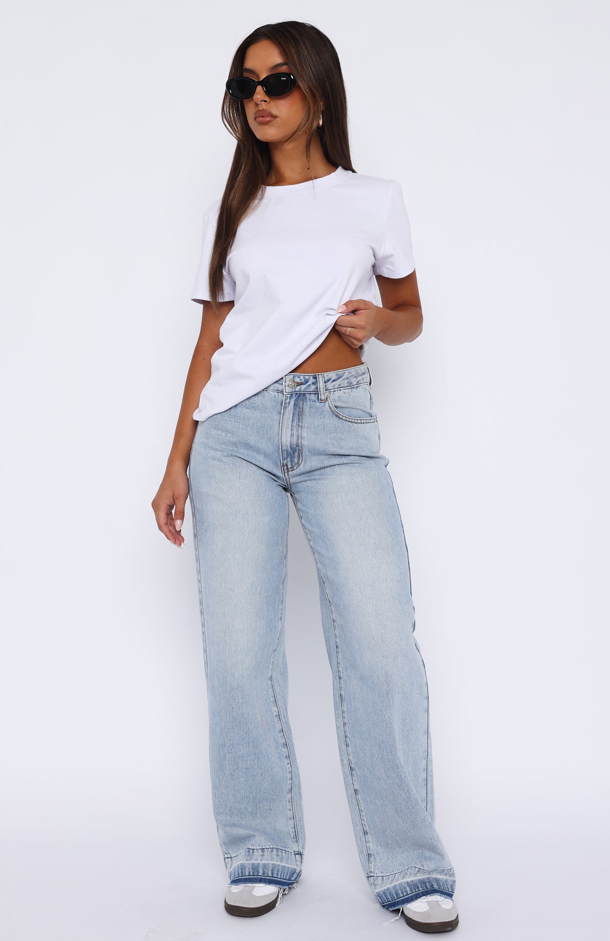 Premium Mid-Rise Wide Leg Jeans - Light Blue Wash | Ultimate IT Girl Style