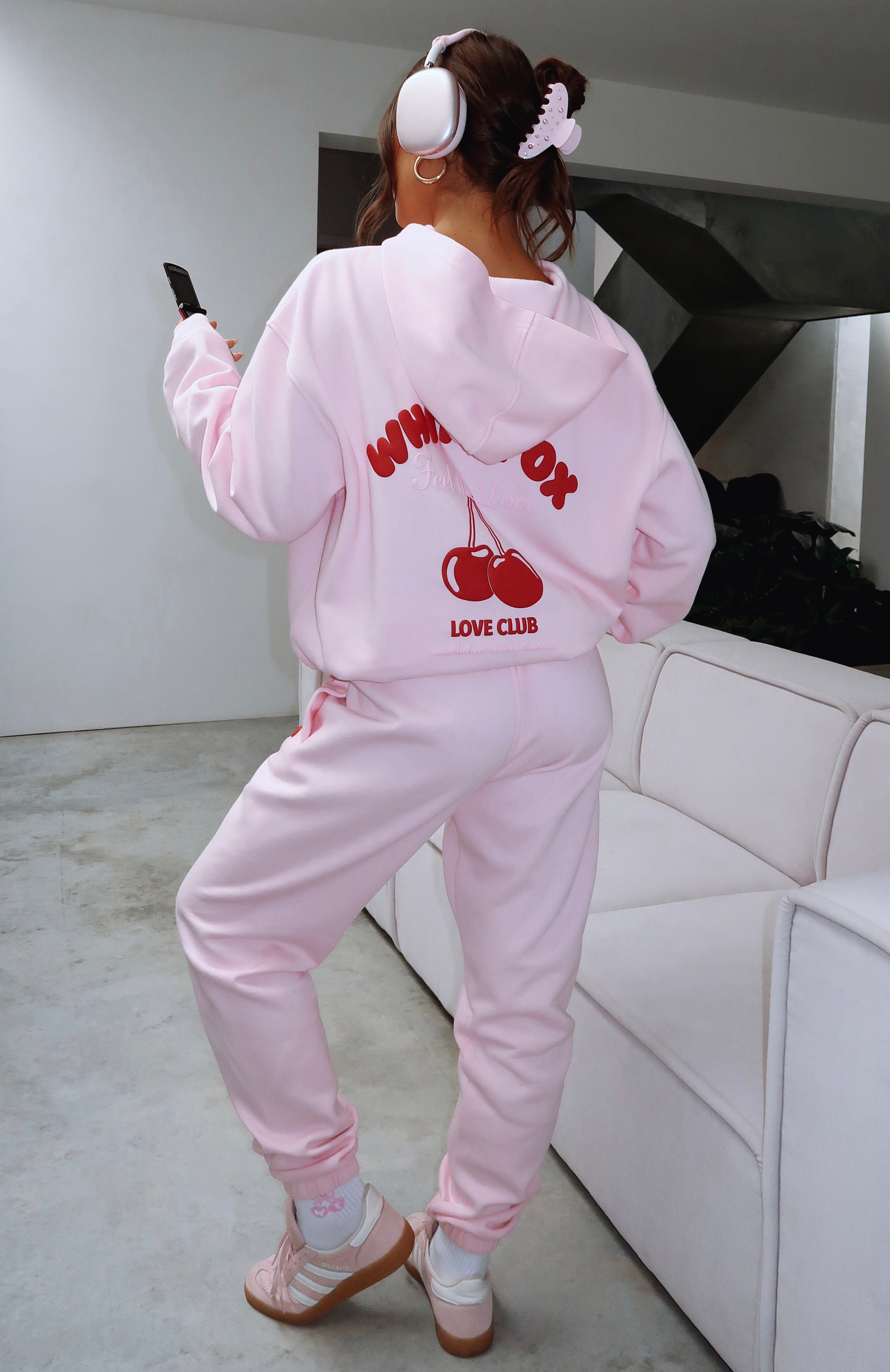 Ultimate Love Me Tender Sweatpants - Premium Pink