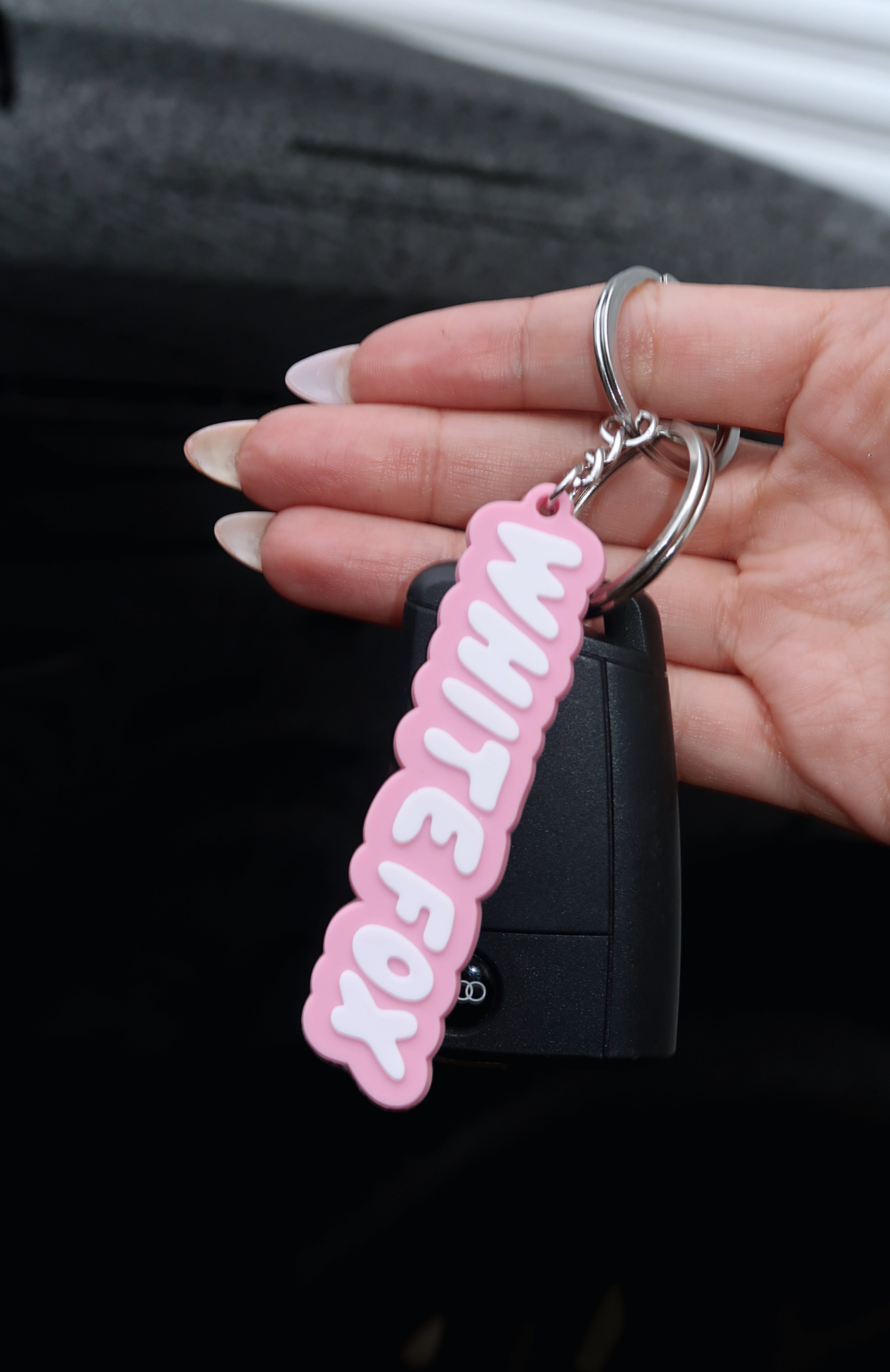 Premium Pink 'I've Got You' Keychain - Ultimate Accessory Upgrade