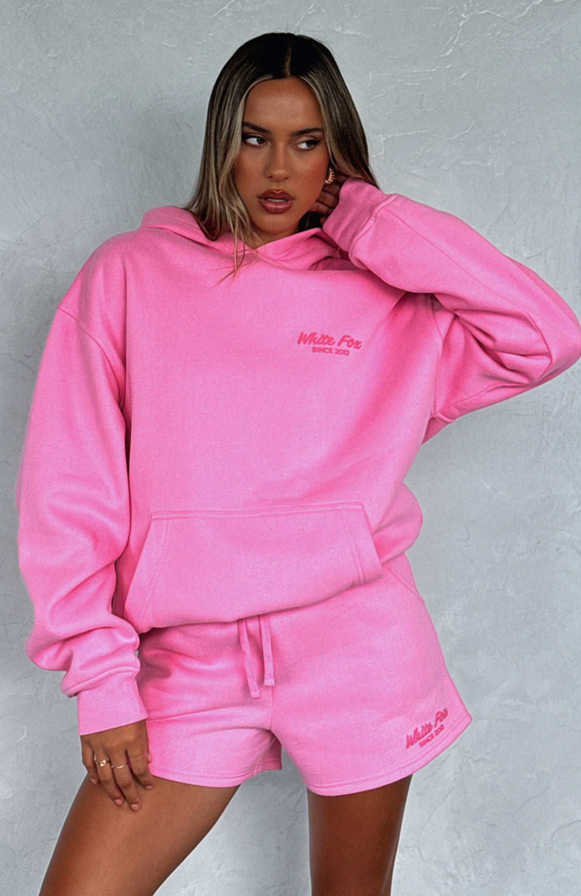 Premium Oversized Hoodie - Ultimate Comfort in Pink