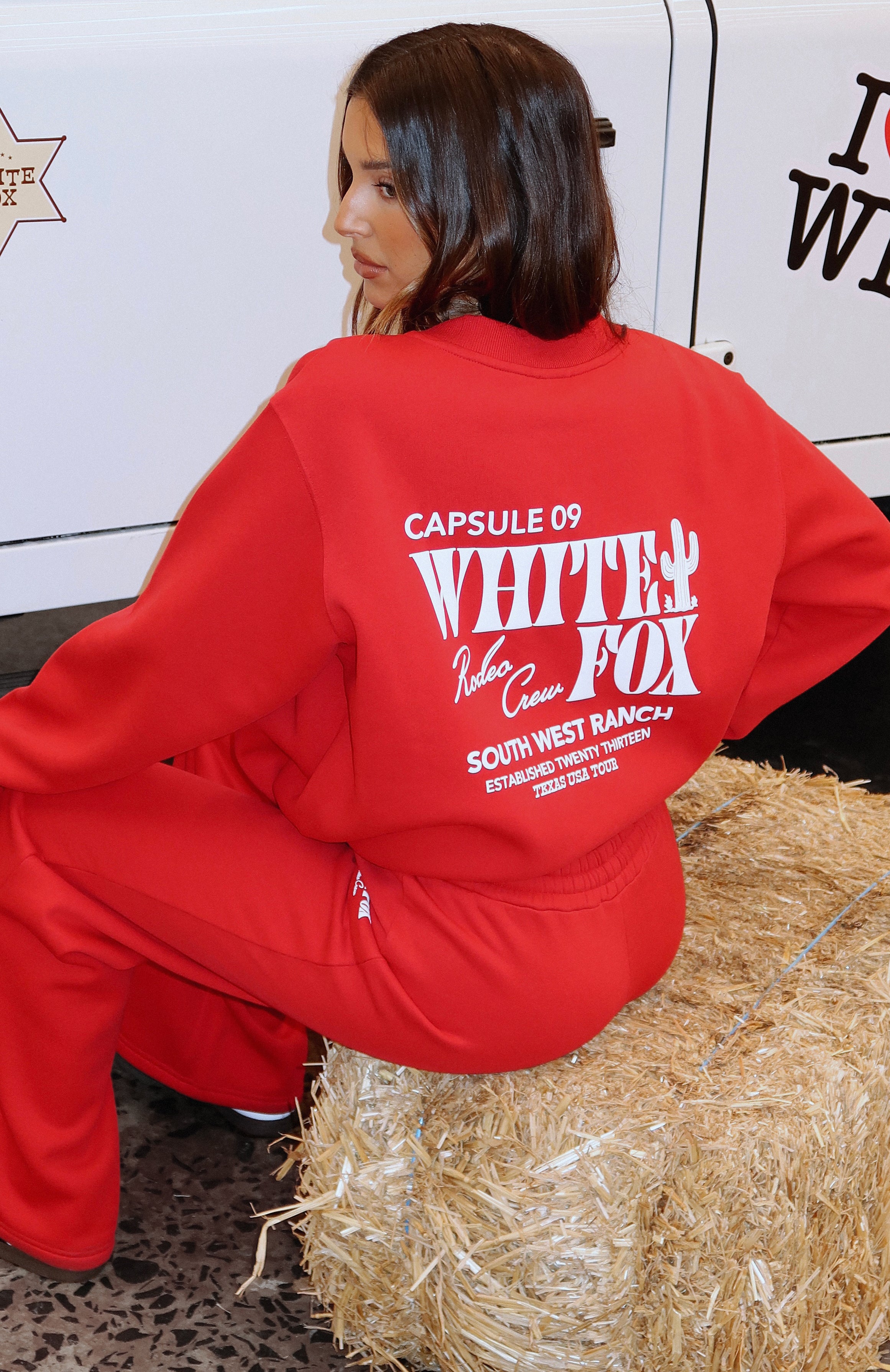 Premium Capsule 9 Rodeo Crew Oversized Sweater - Ultimate Comfort in Red