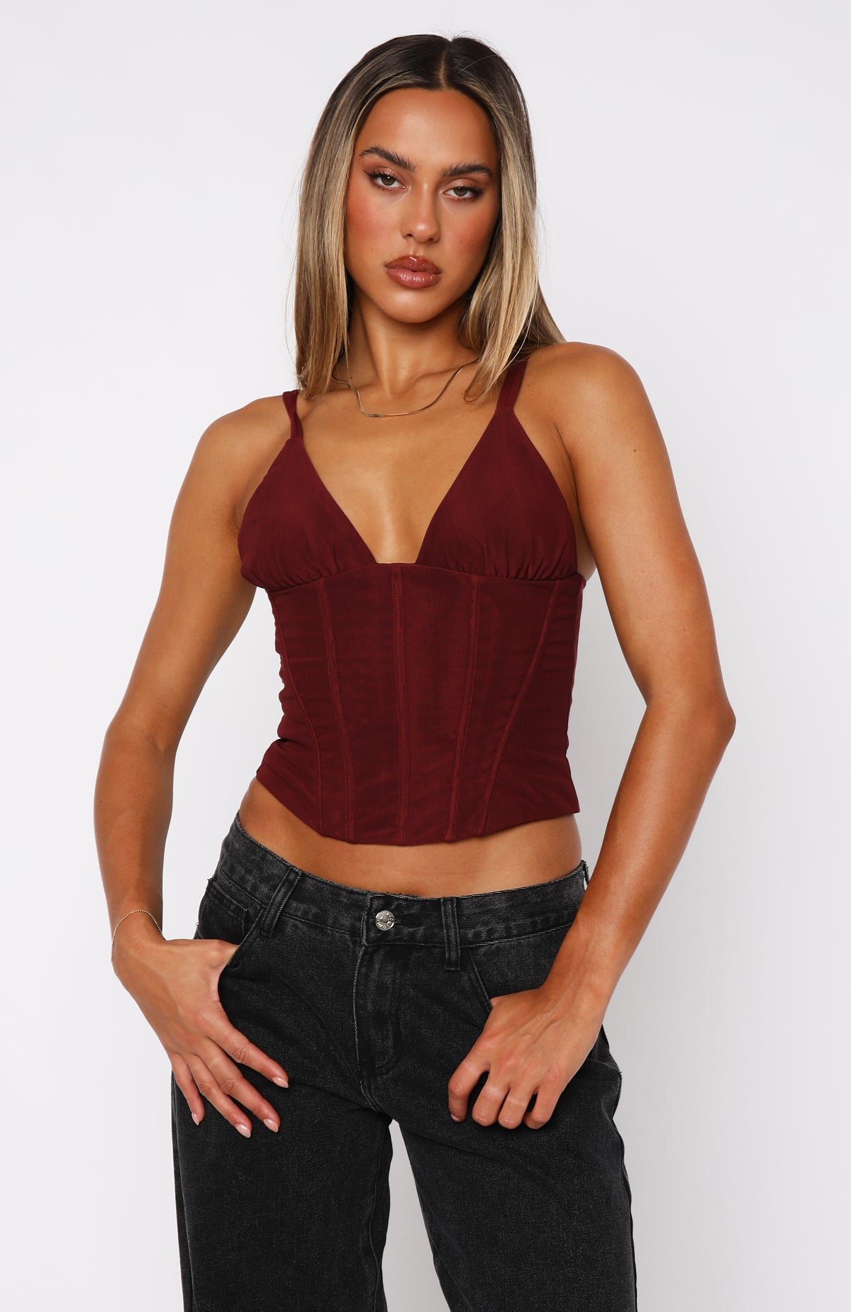 Ultimate Elegance: The Bustier Wine Essential
