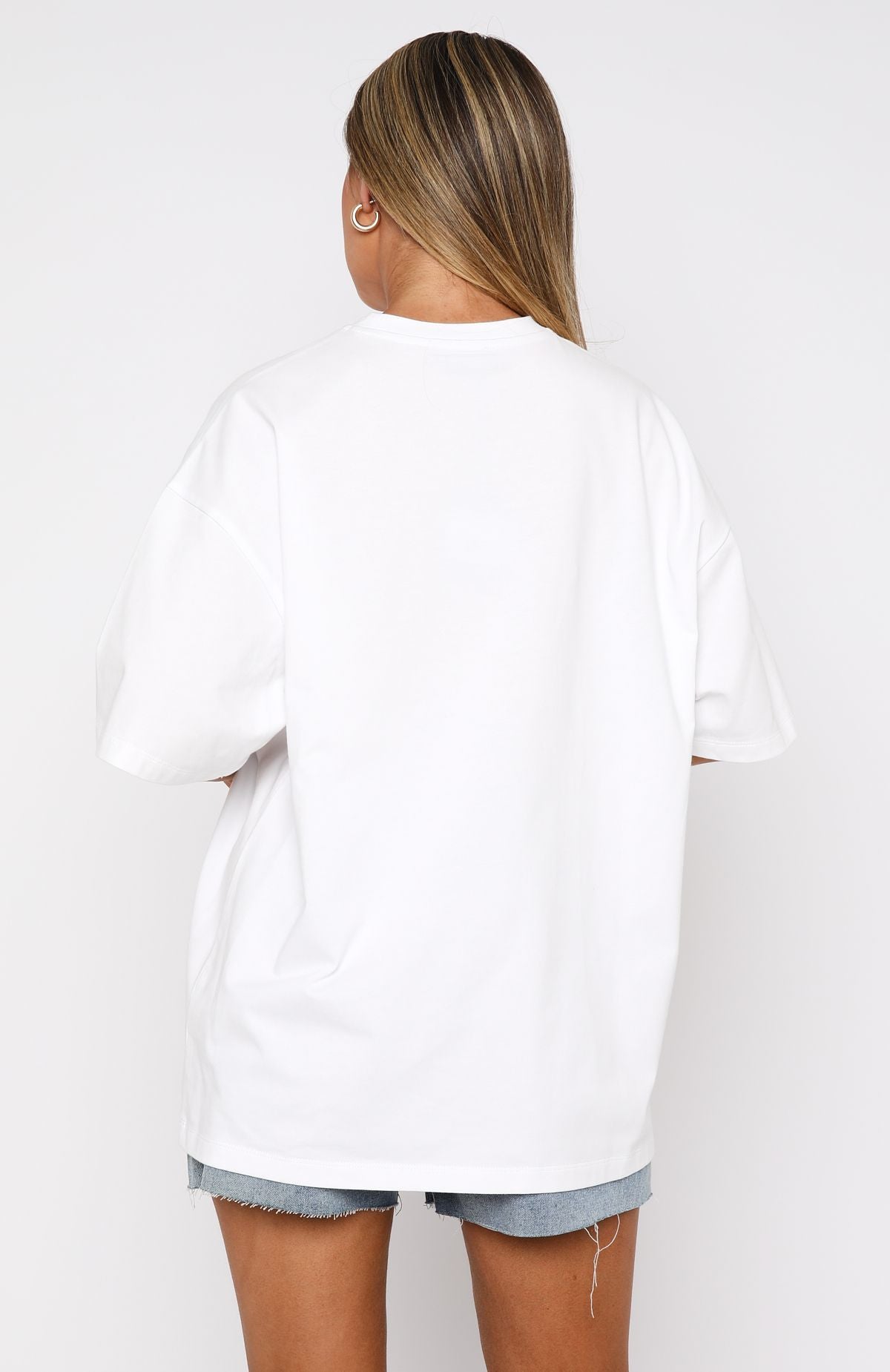 Premium Hear The Ocean Oversized Tee - Ultimate Summer Essential