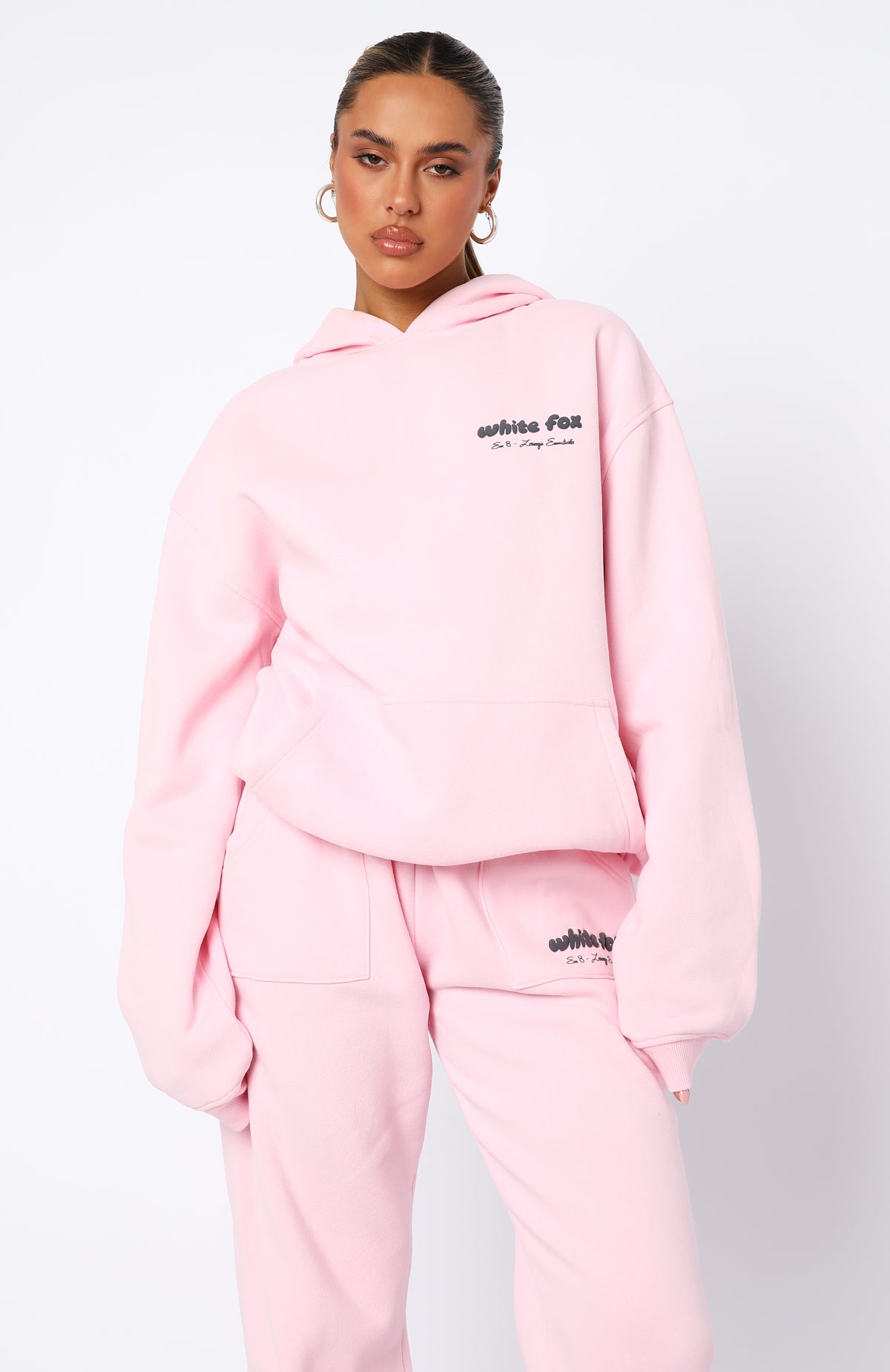 Ultimate Era 8 Oversized Hoodie - Marshmallow Comfort