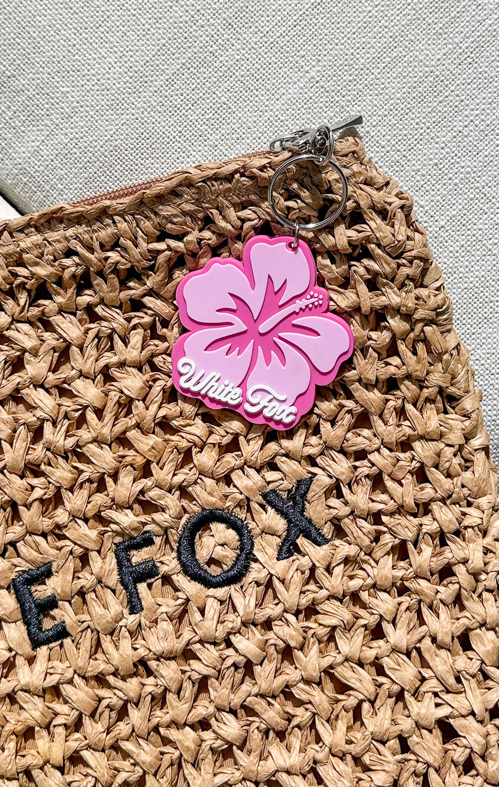 Premium Vacation Vibes Keychain - Pink