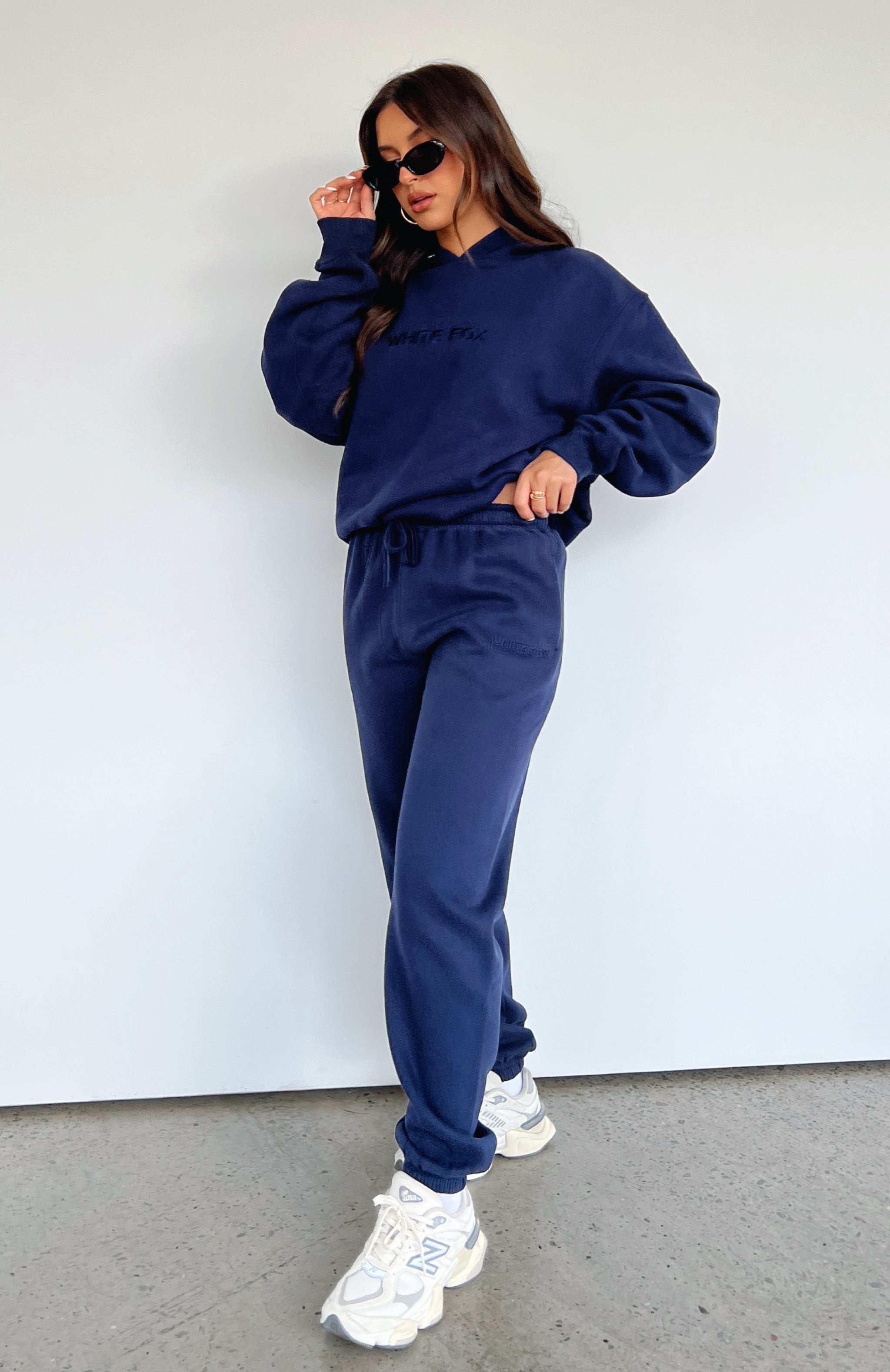 Premium Stay Lifted Sweatpants - Navy Blue