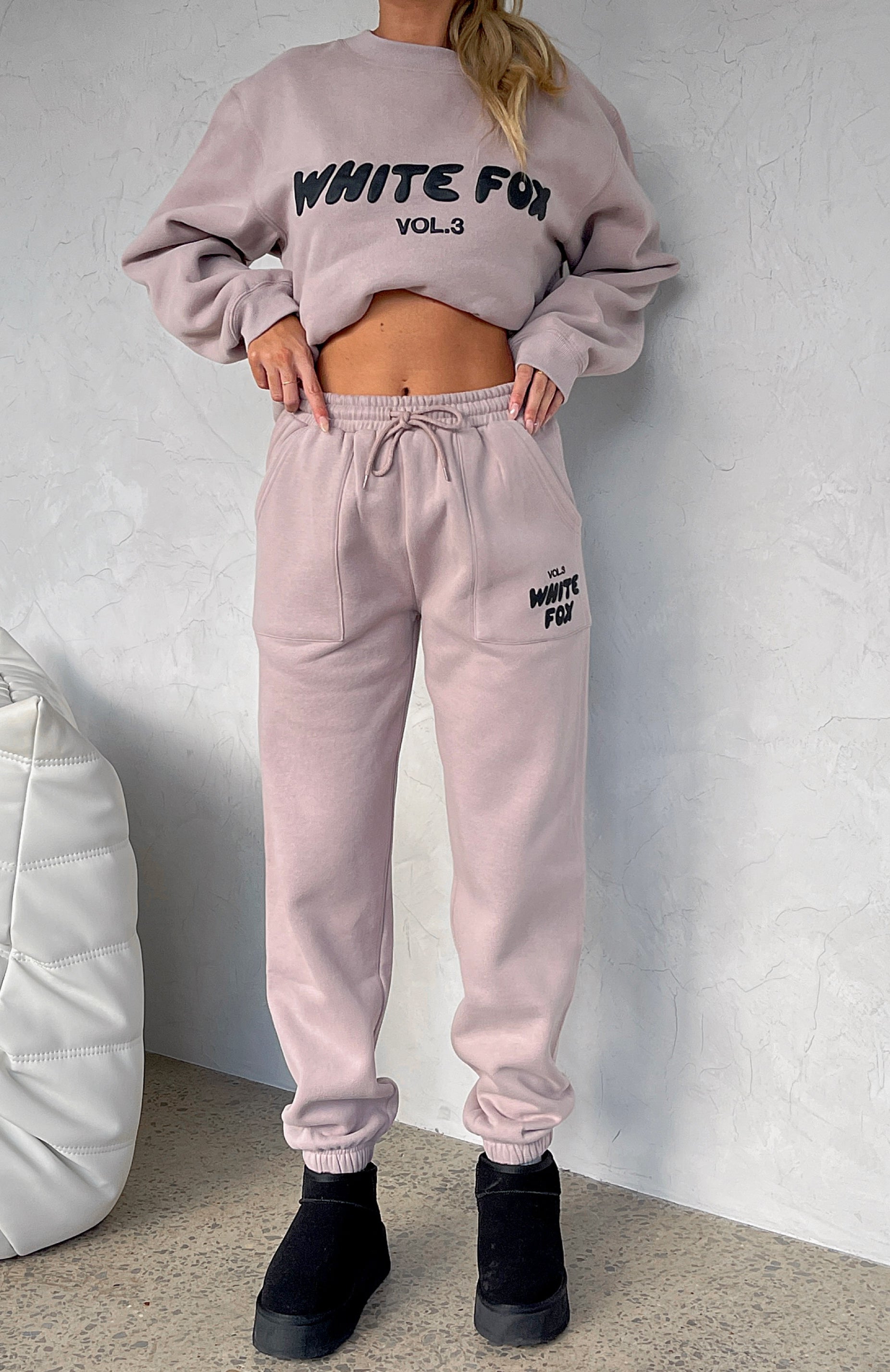 Premium Offstage Sweatpants - Cinnamon Comfort