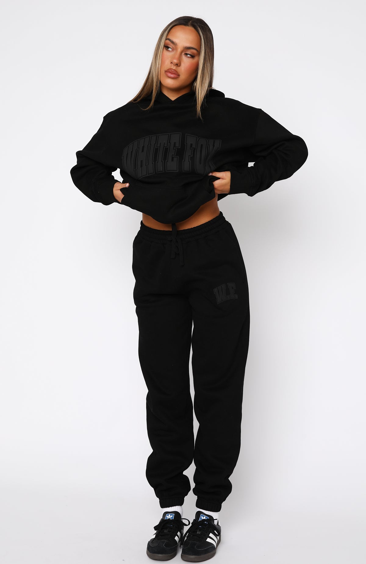 Premium Decade Classics Varsity Sweatpants - Ultimate Comfort in Black