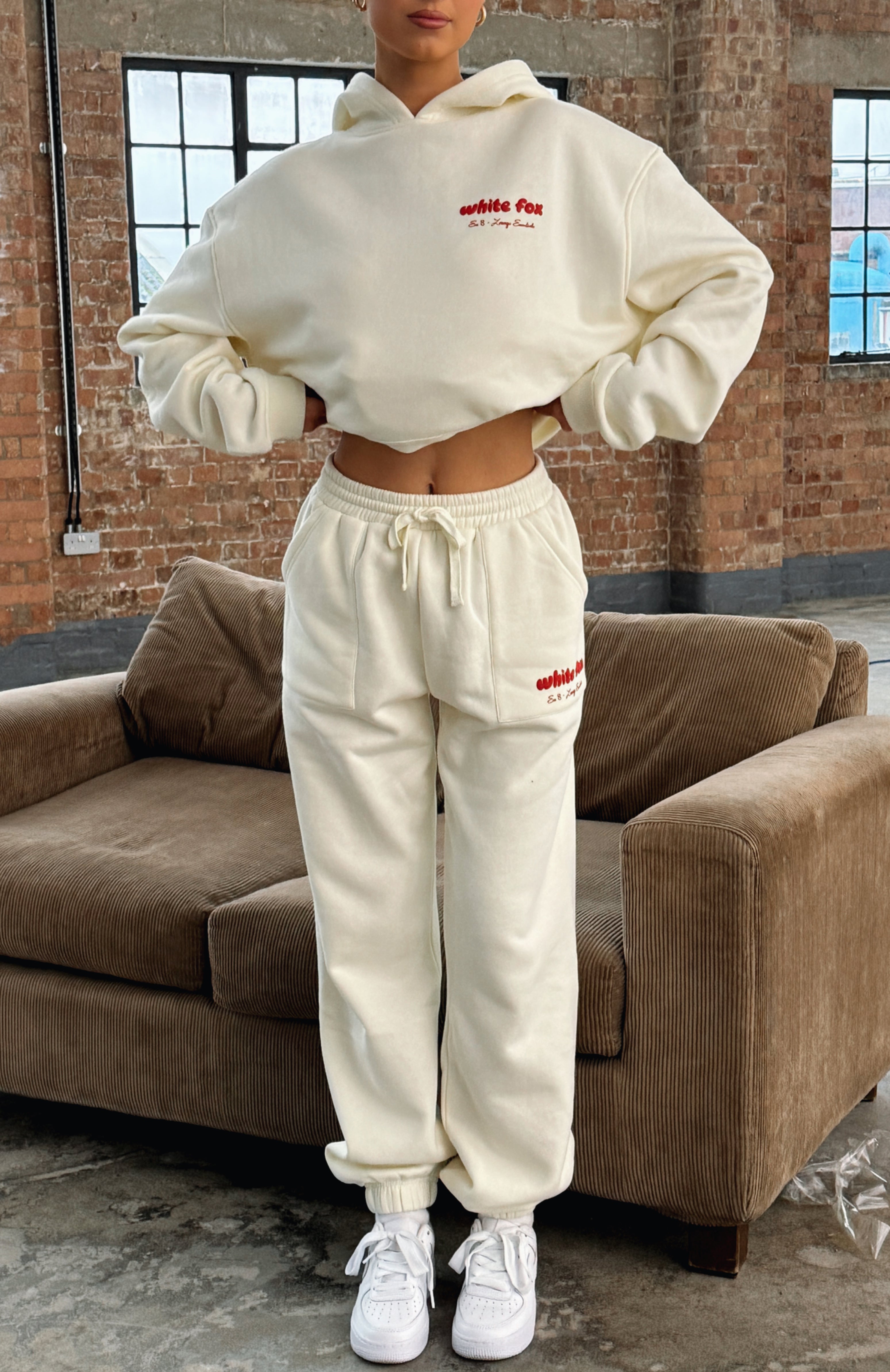 Premium Era 8 Fleece Sweatpants - Cherry Cream