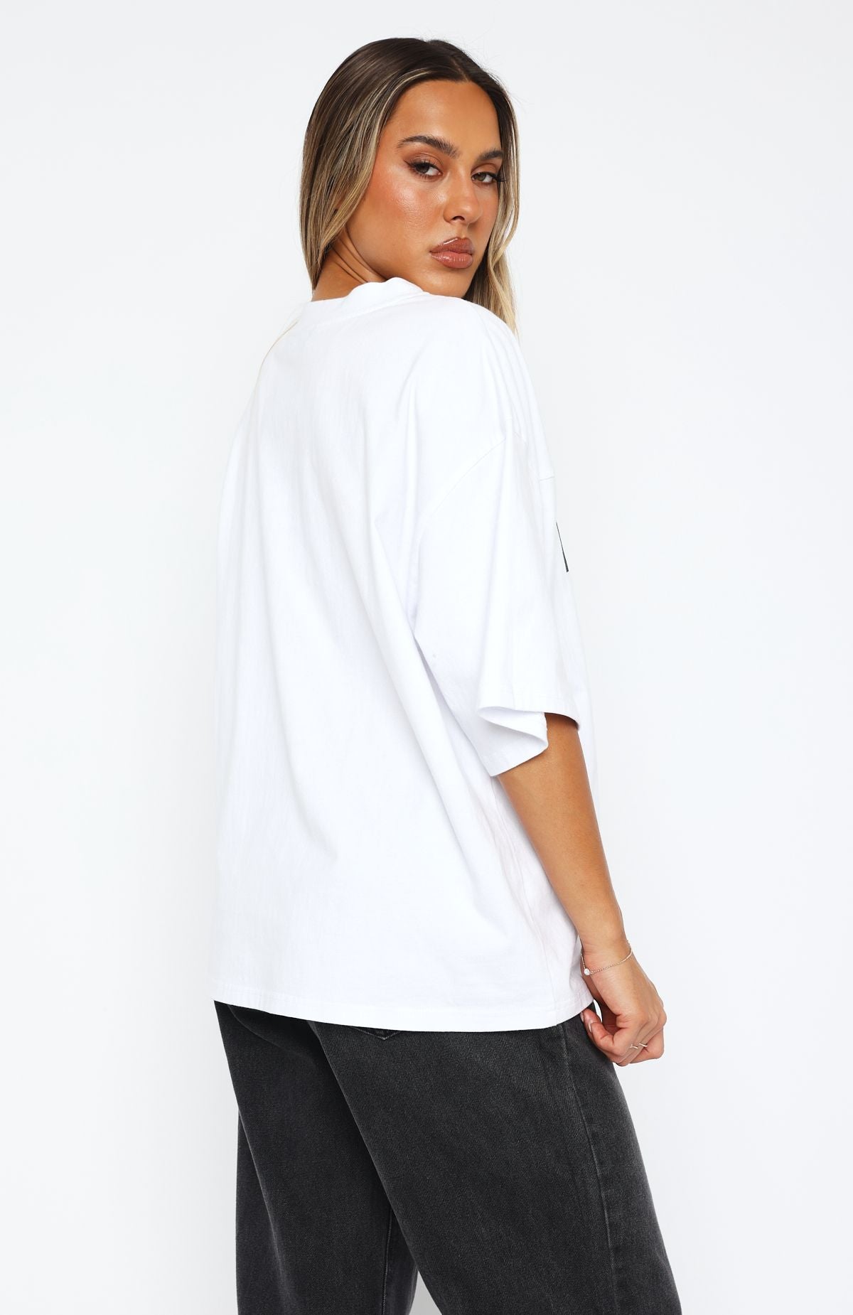 Ultimate Oversized Tee White - Premium Cotton Comfort