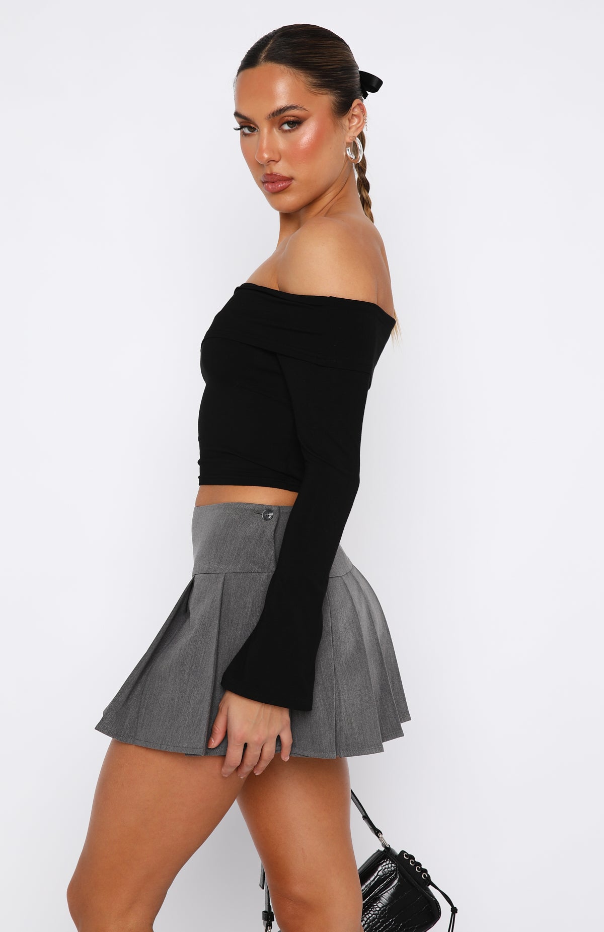 Premium Keep Saying Sorry Off-Shoulder Long Sleeve Top - Black