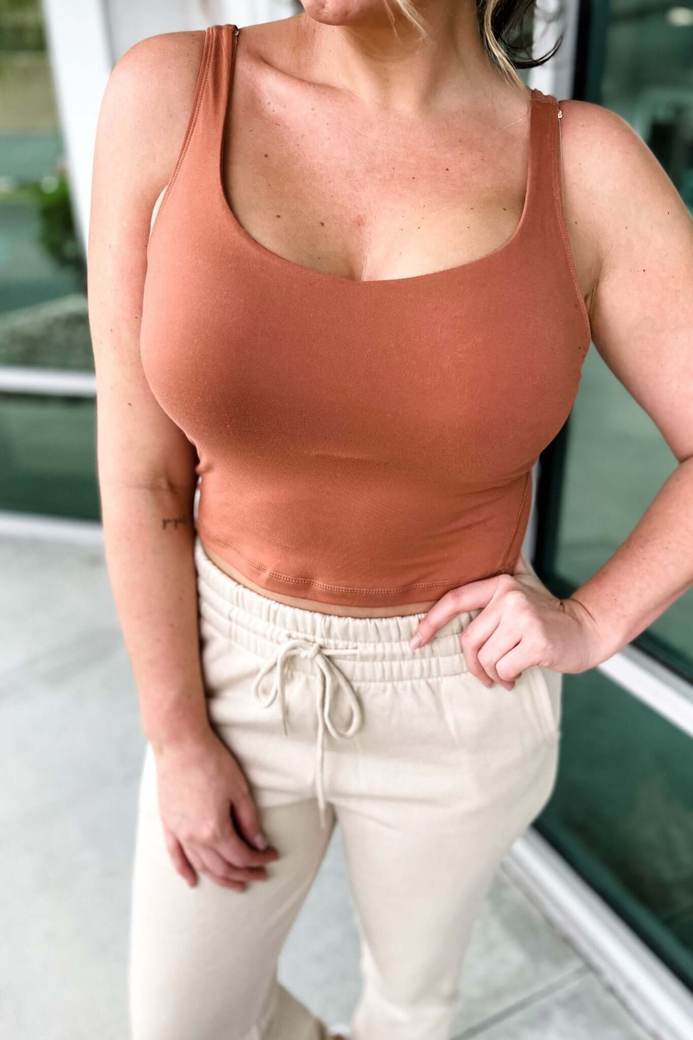 Premium Horizon Yoga Cropped Tank - 9 Vibrant Colors