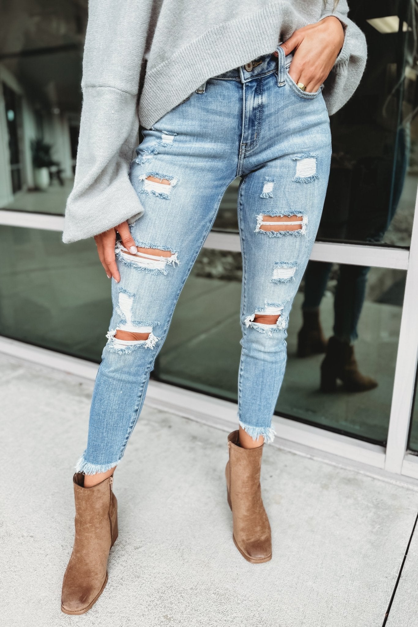 KANCAN Premium Cropped Skinny Jeans - Unfinished Business Sharkbite