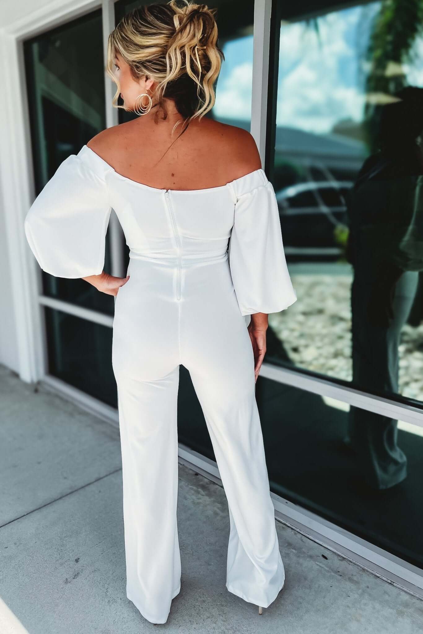 Ultimate Marilyn Off-Shoulder Puff Sleeve Jumpsuit - 2 Stylish Colors!