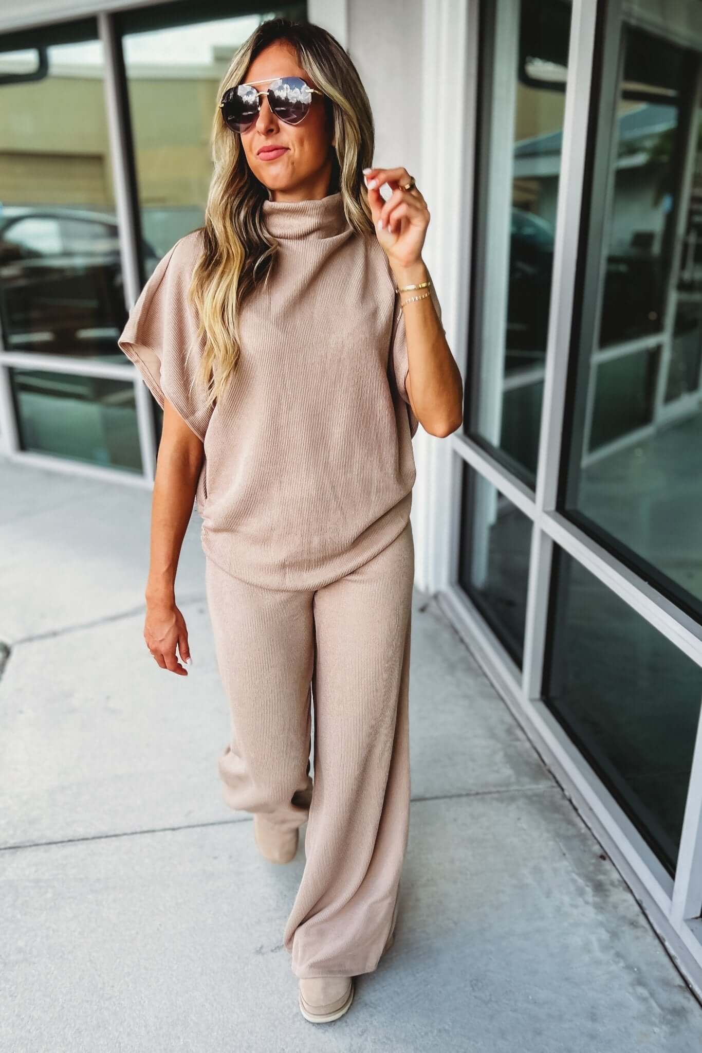 Premium Casual Chic Top & Pants Set - 2 Colors, Ultimate Style Upgrade!