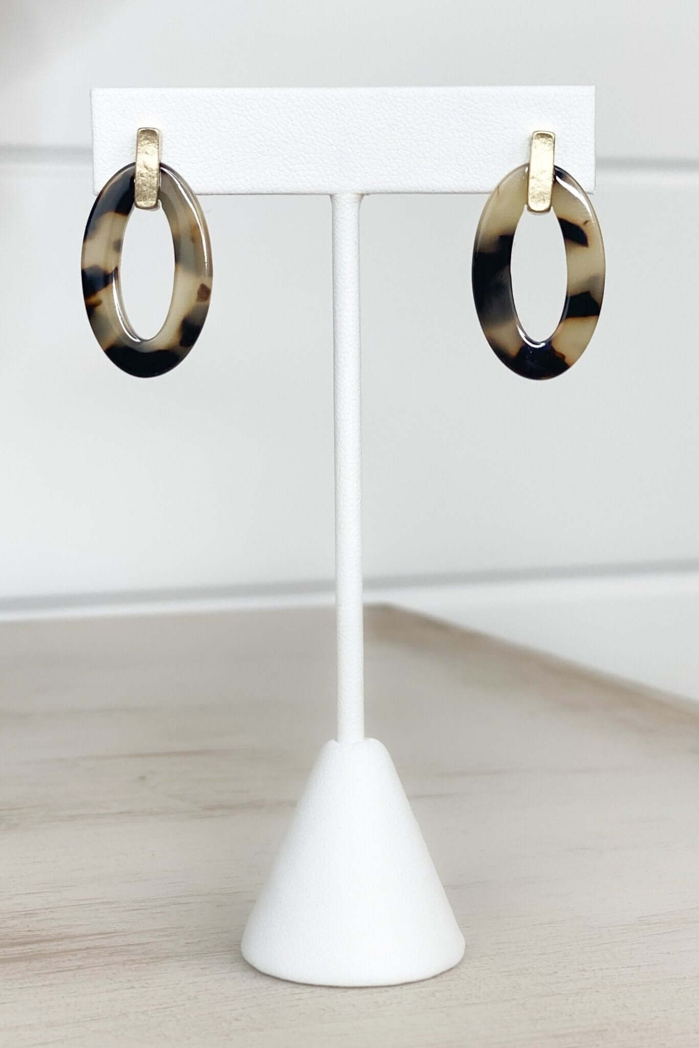 Premium Tortoise Brown Acetate Oval Earrings