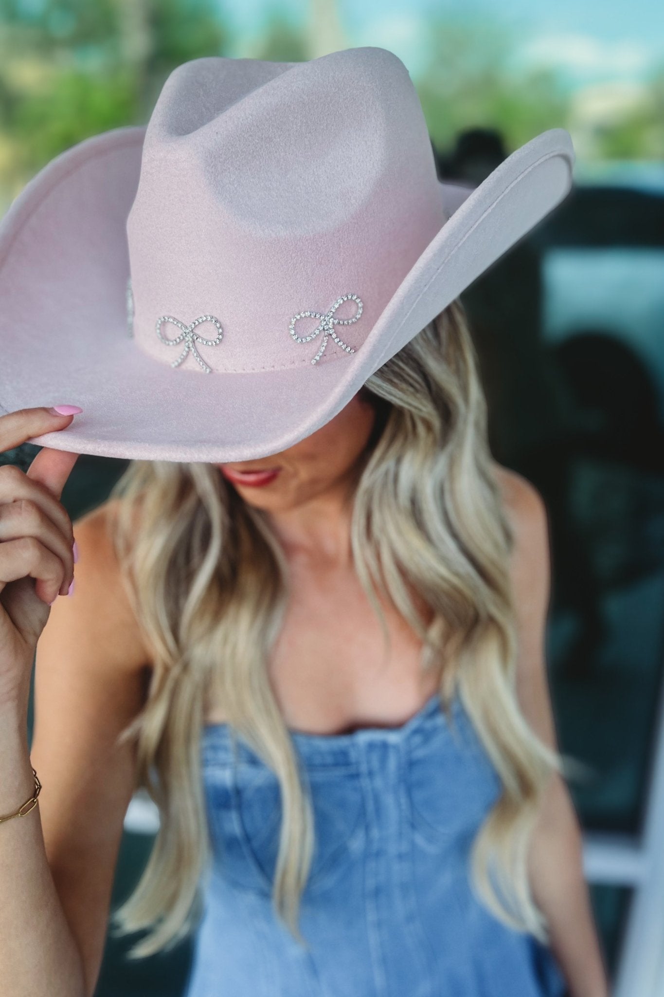 Premium Pink Rhinestone Bow Cowboy Hat - Ultimate Style Statement