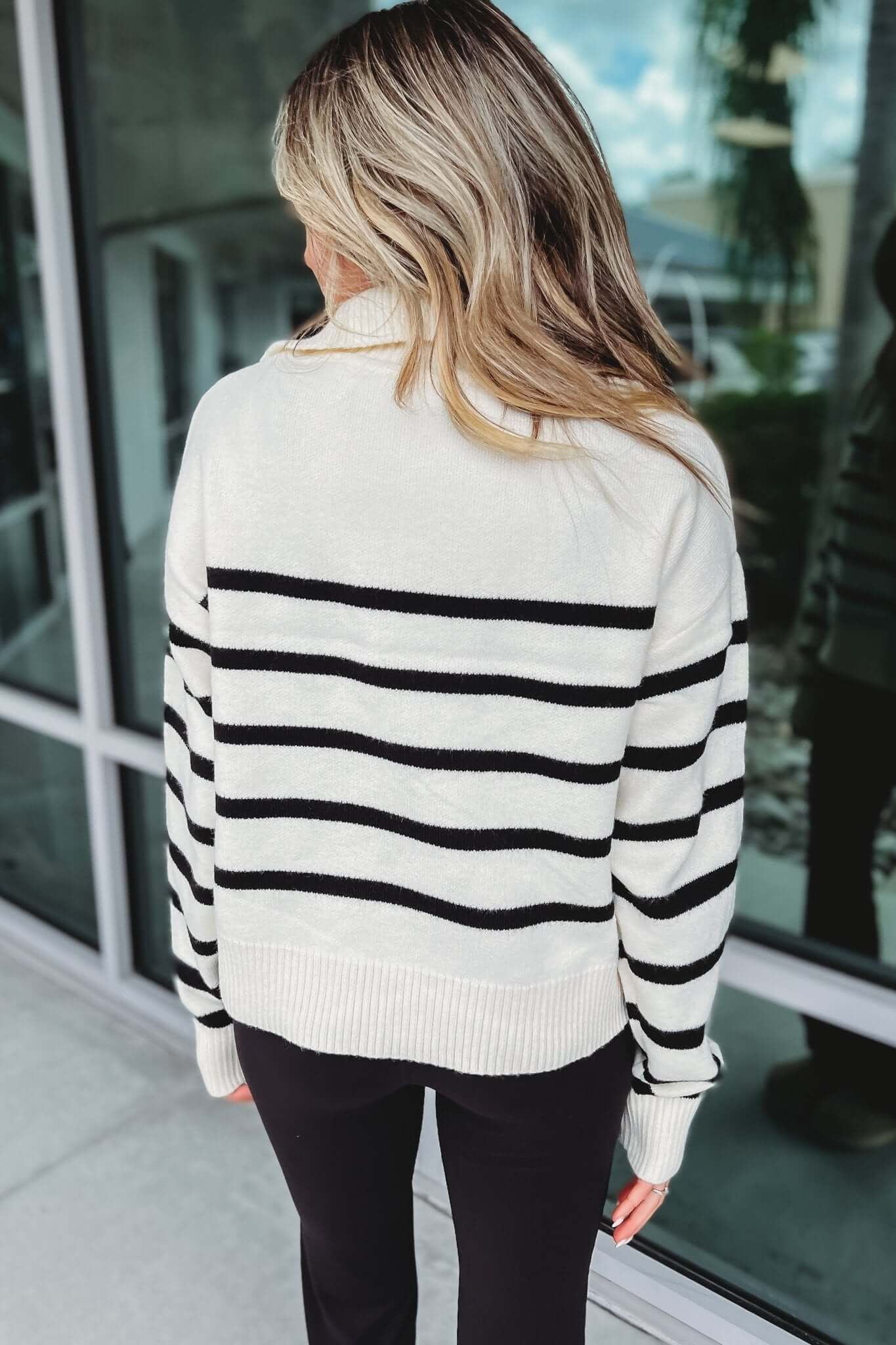 Premium Comfort Pullover - 5 Stylish Colors