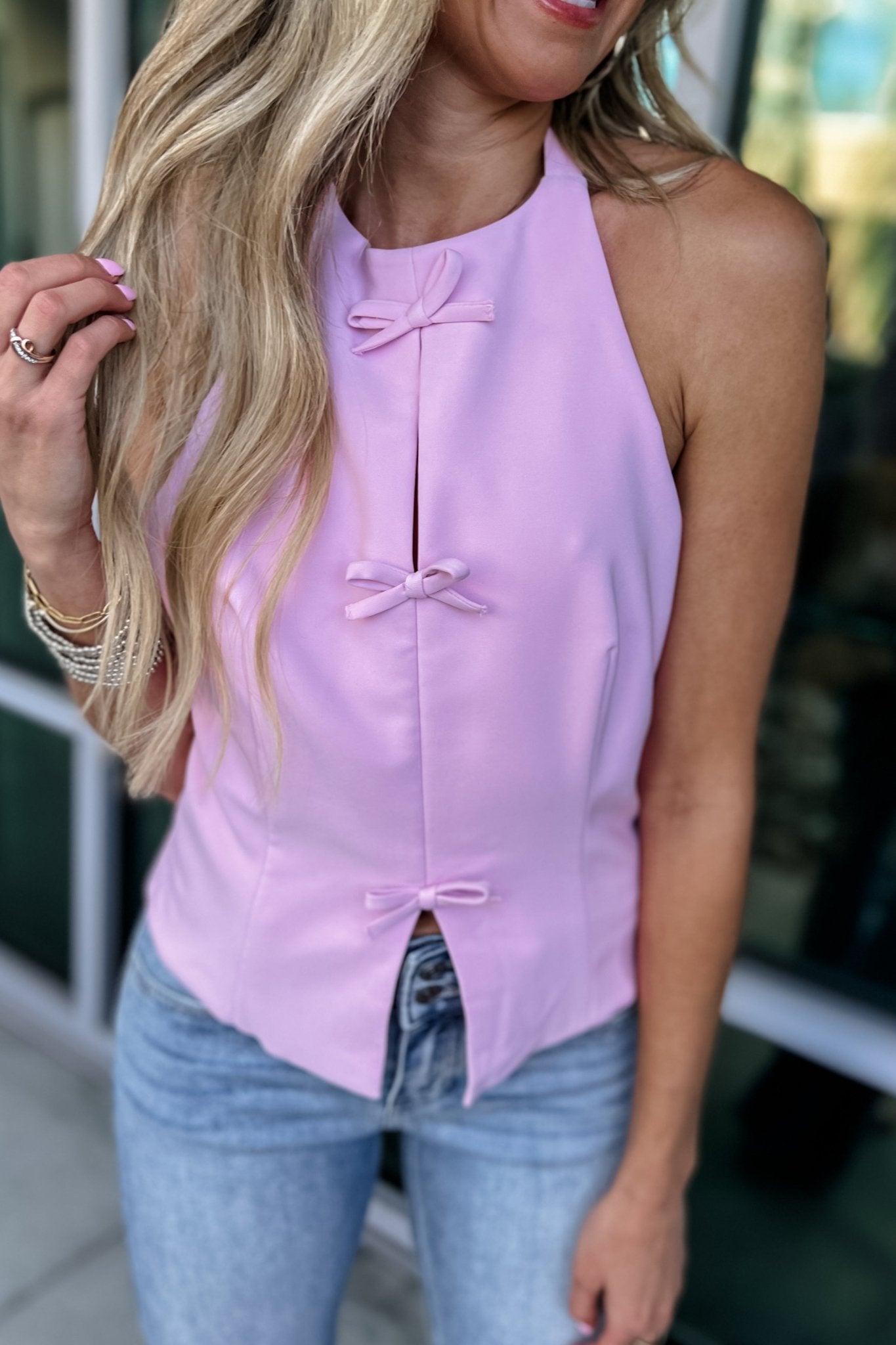 Premium Chic Charm Bow Halter Top | Effortless Style & Versatility