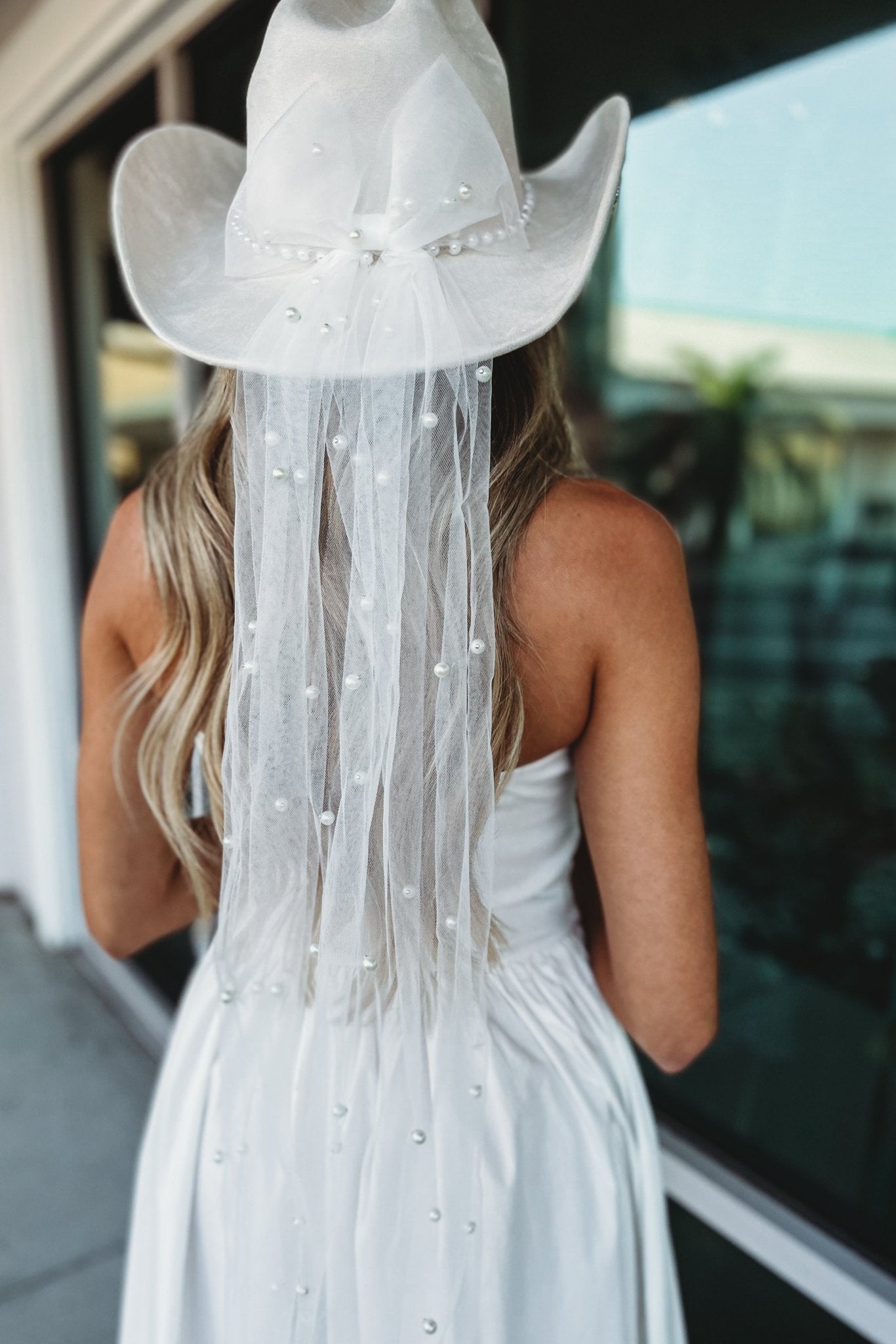 Ultimate Bridal Veil Cowboy Hat - Elegant Pearl Accents