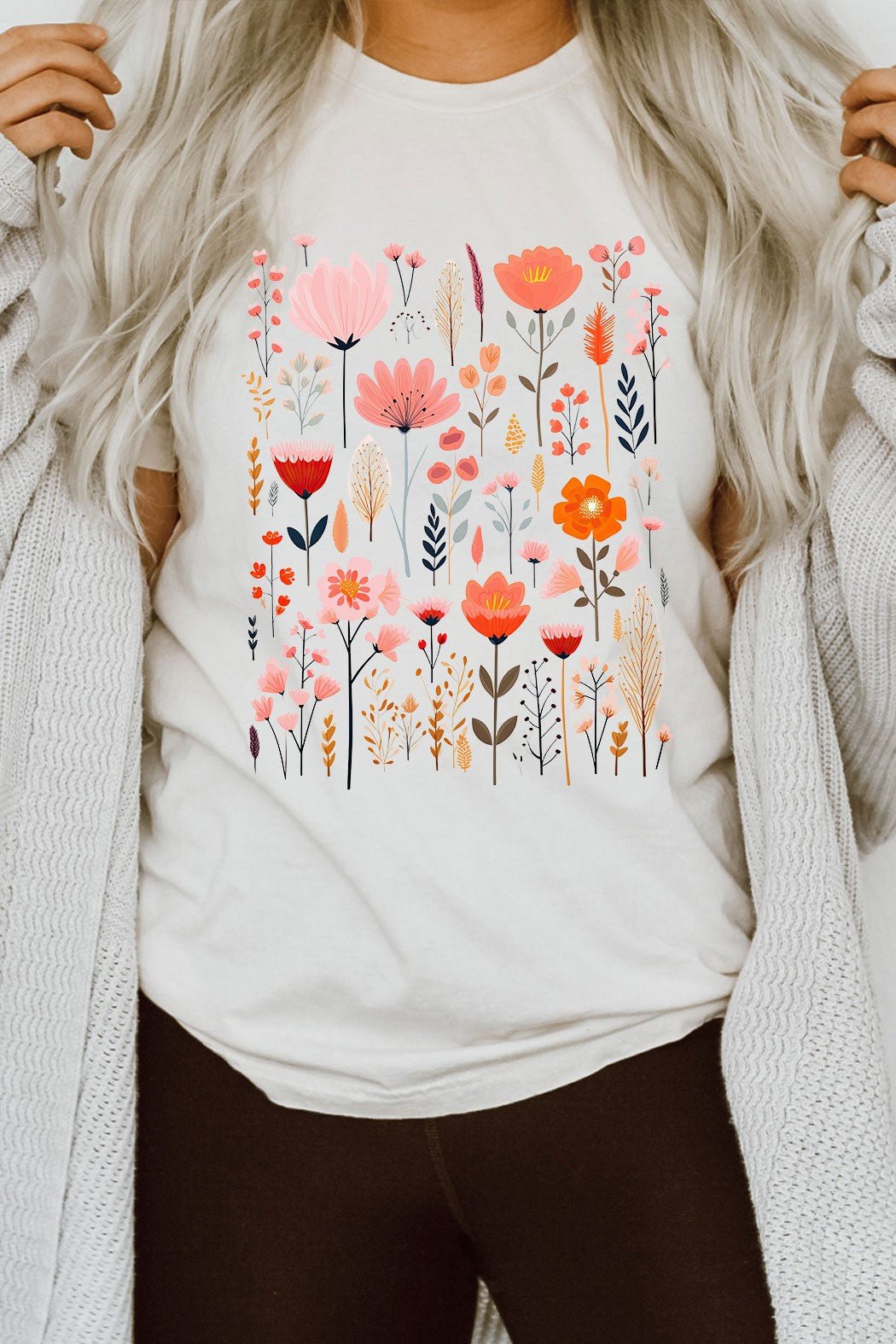 Premium Ivory Wildflower Spring Graphic Tee - Ultimate Style Upgrade