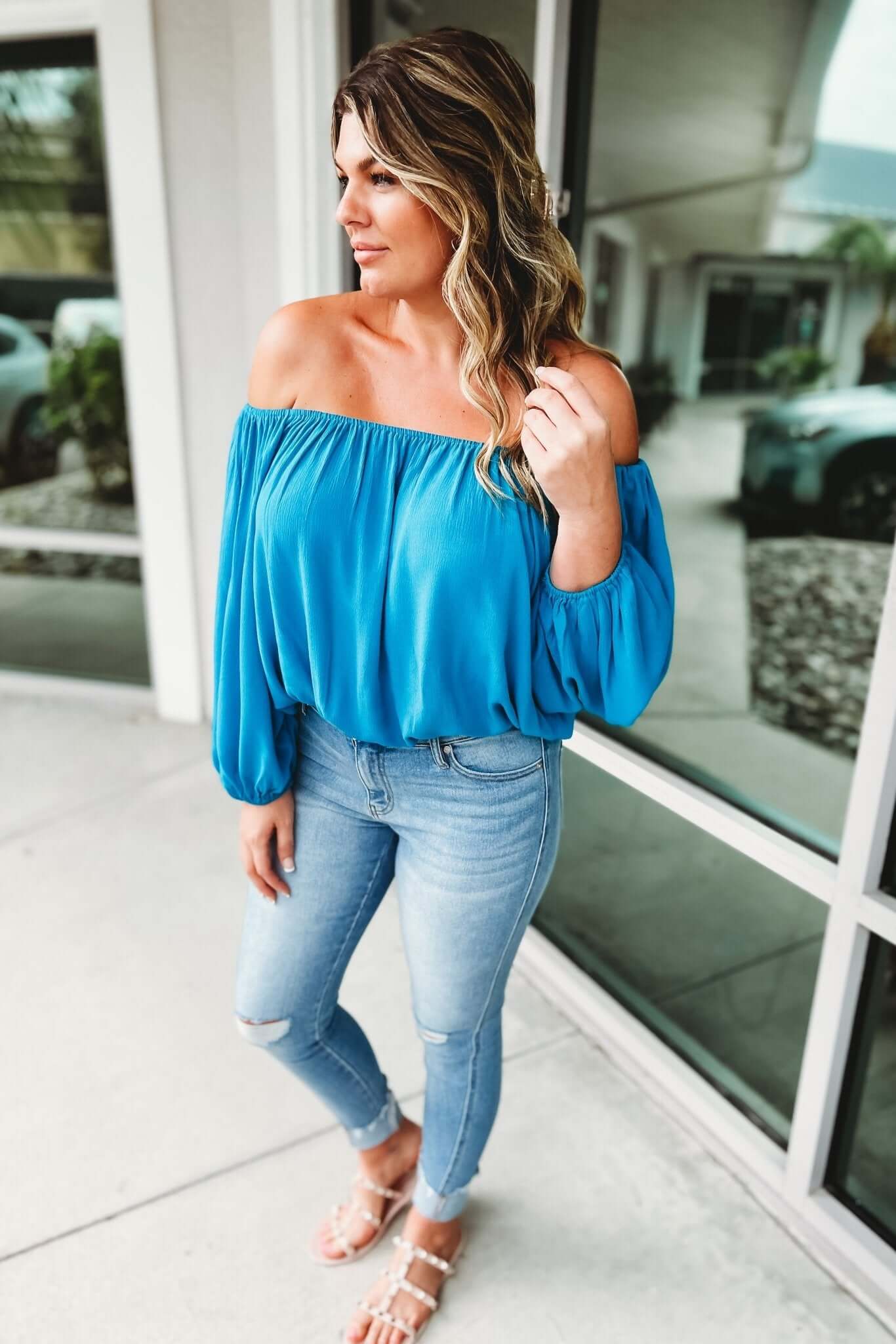 CORAL Premium Off-Shoulder Top - Ultimate Comfort & Style