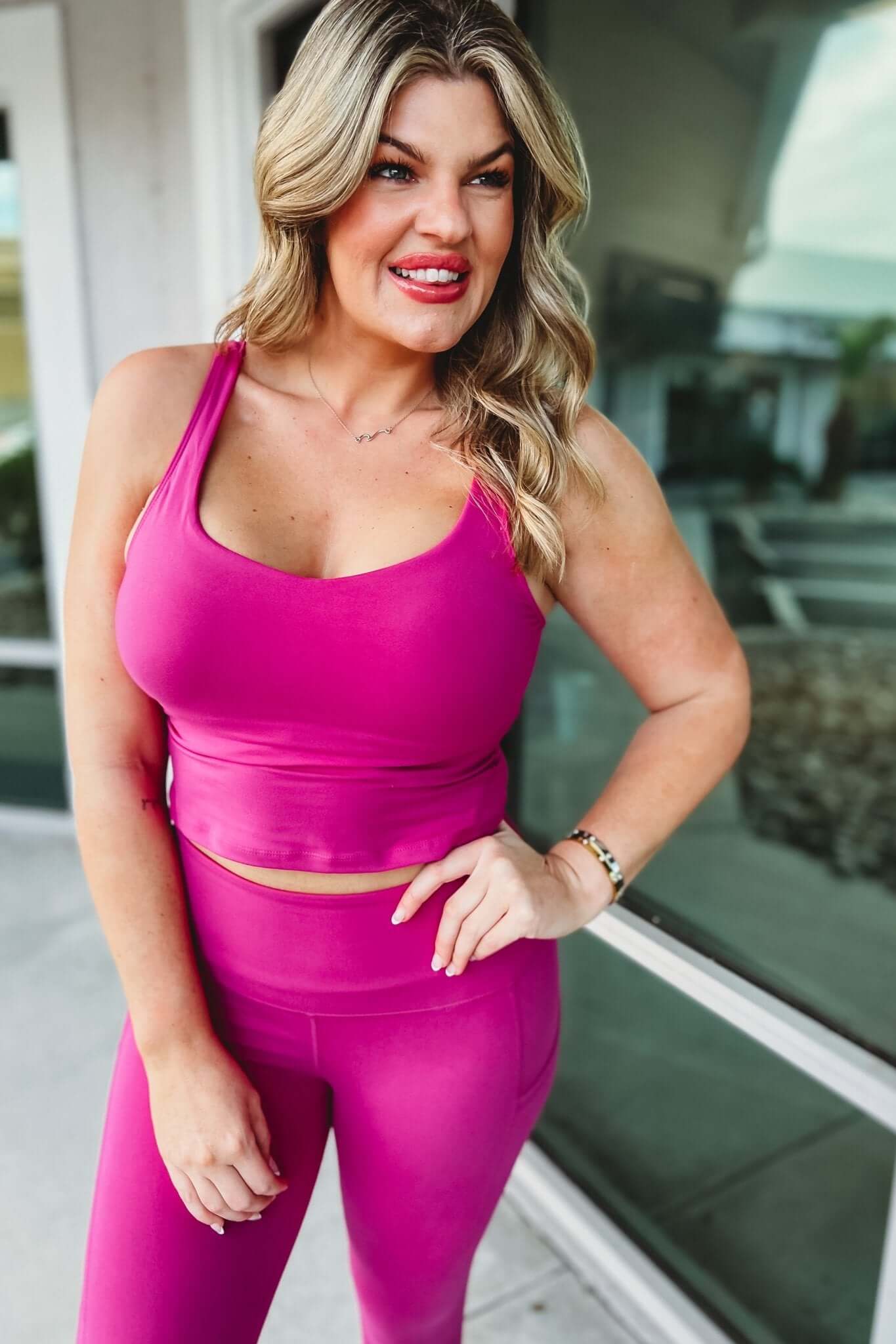 Premium Horizon Yoga Cropped Tank - 9 Vibrant Colors