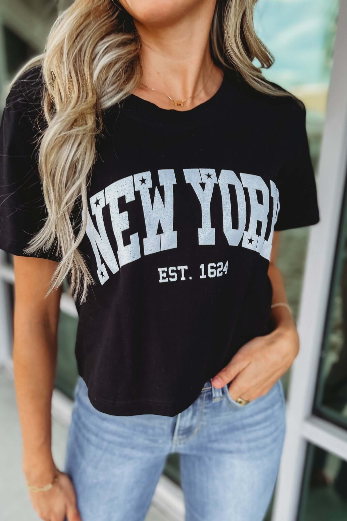 Premium Cropped Black Graphic Tee - New York Edition