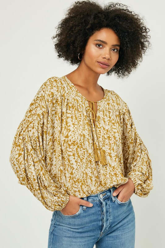 Premium In Charge Tassel Floral Dolman Top - Upgrade Your Style!