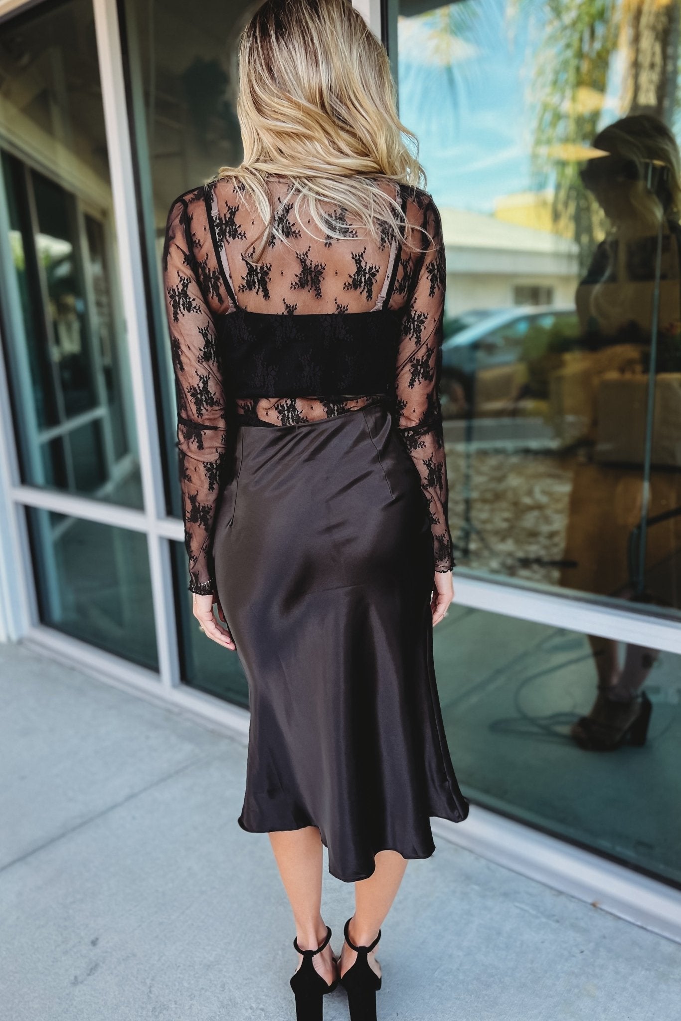 Premium Deep Connection Wine Satin Midi Skirt - Ultimate Elegance